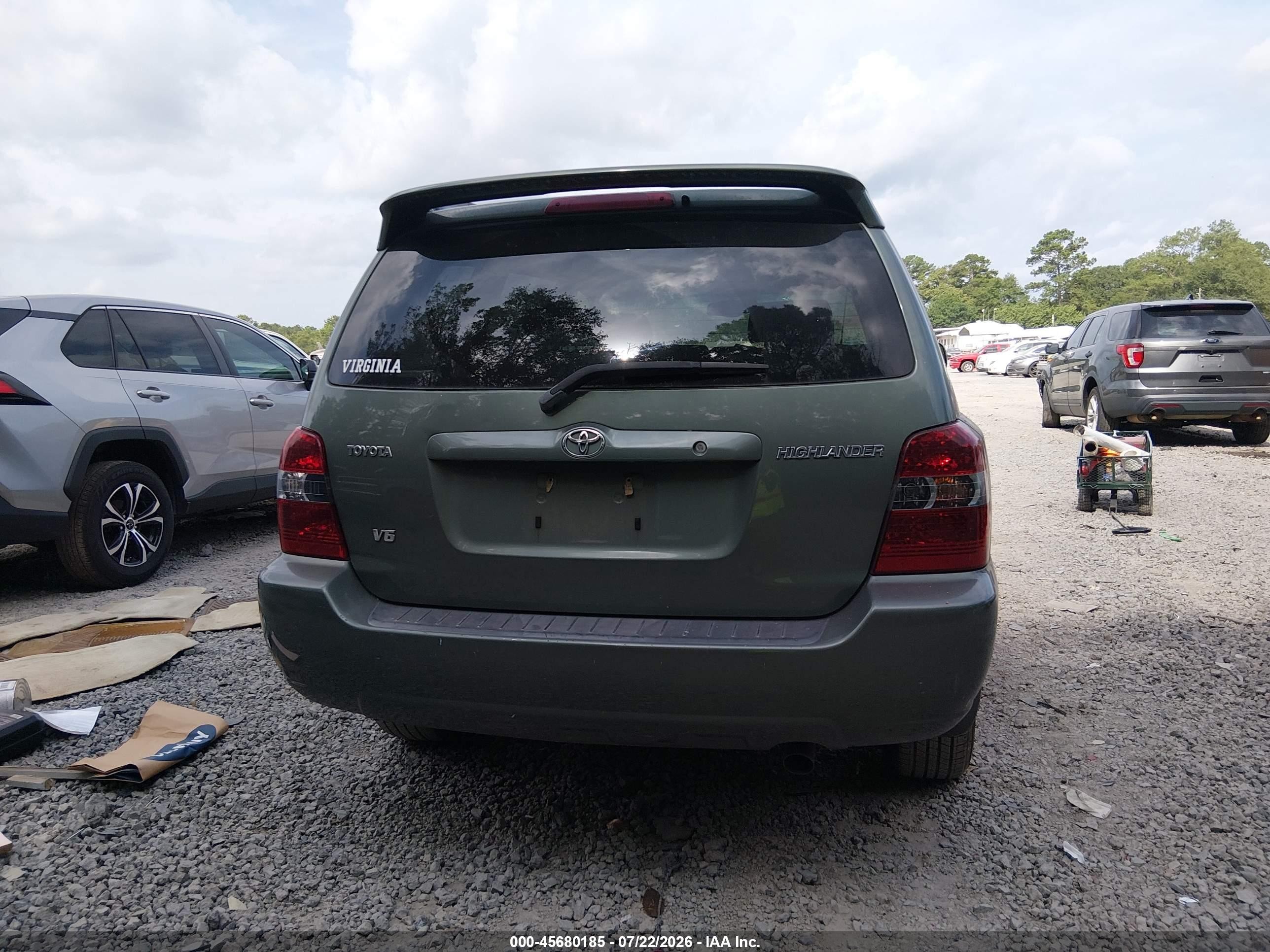 2006 Toyota Highlander Limited V6 Green vin: JTEDP21A960110131