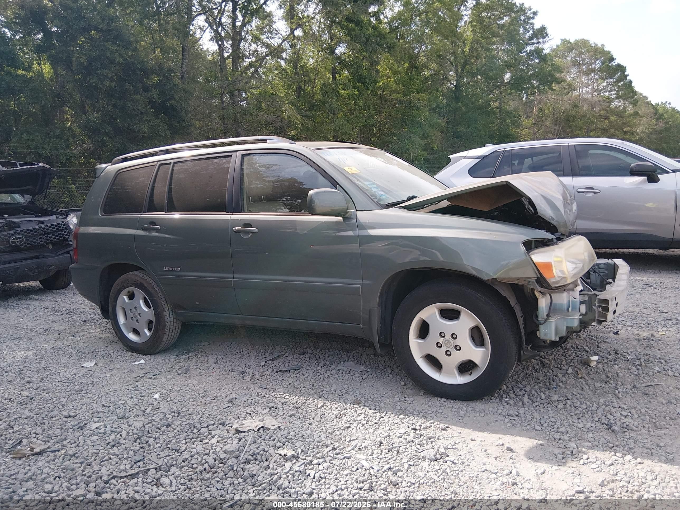 2006 Toyota Highlander Limited V6 Green vin: JTEDP21A960110131