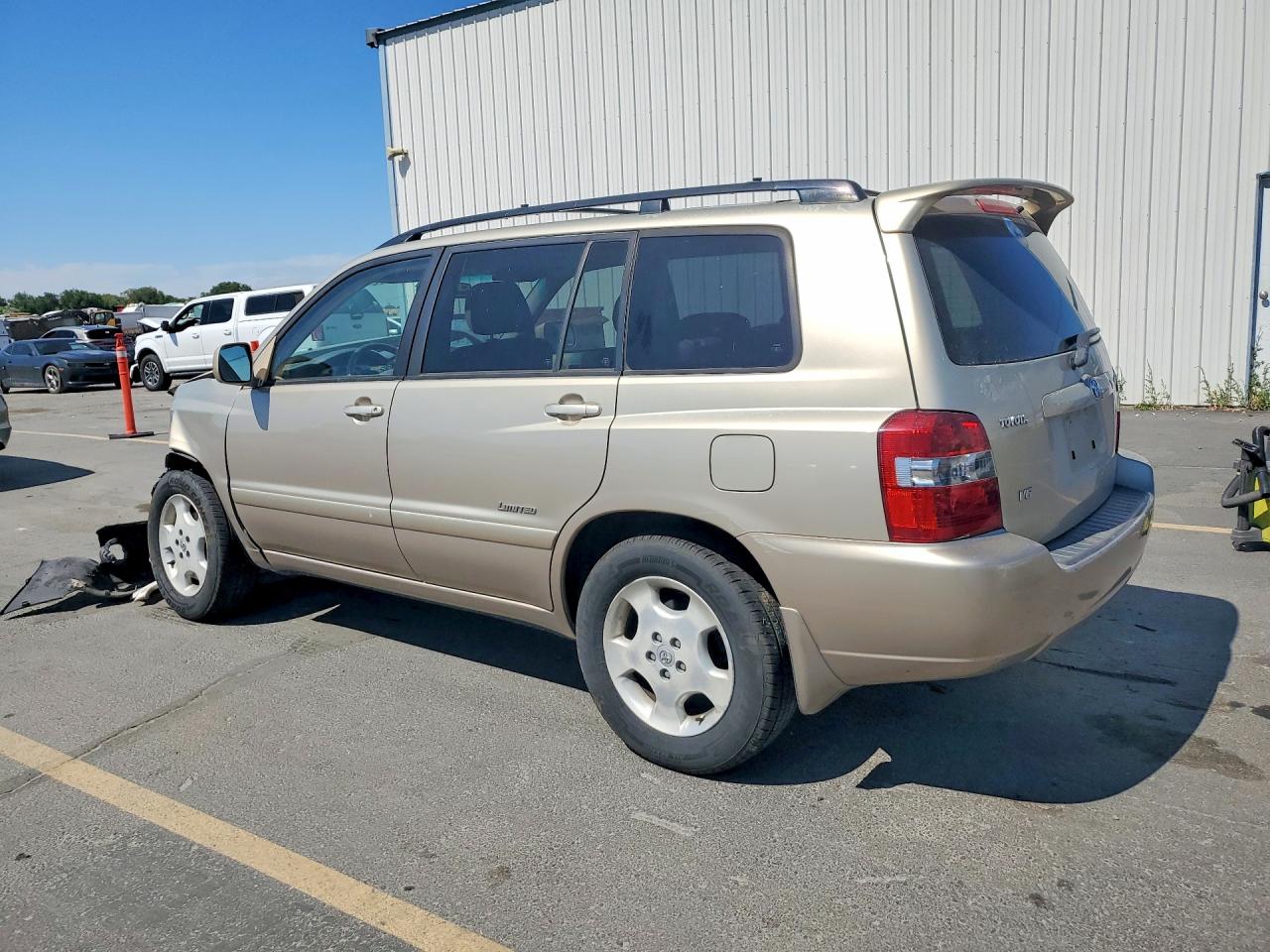 2007 Toyota Highlander Limited Gold vin: JTEDP21A970130851