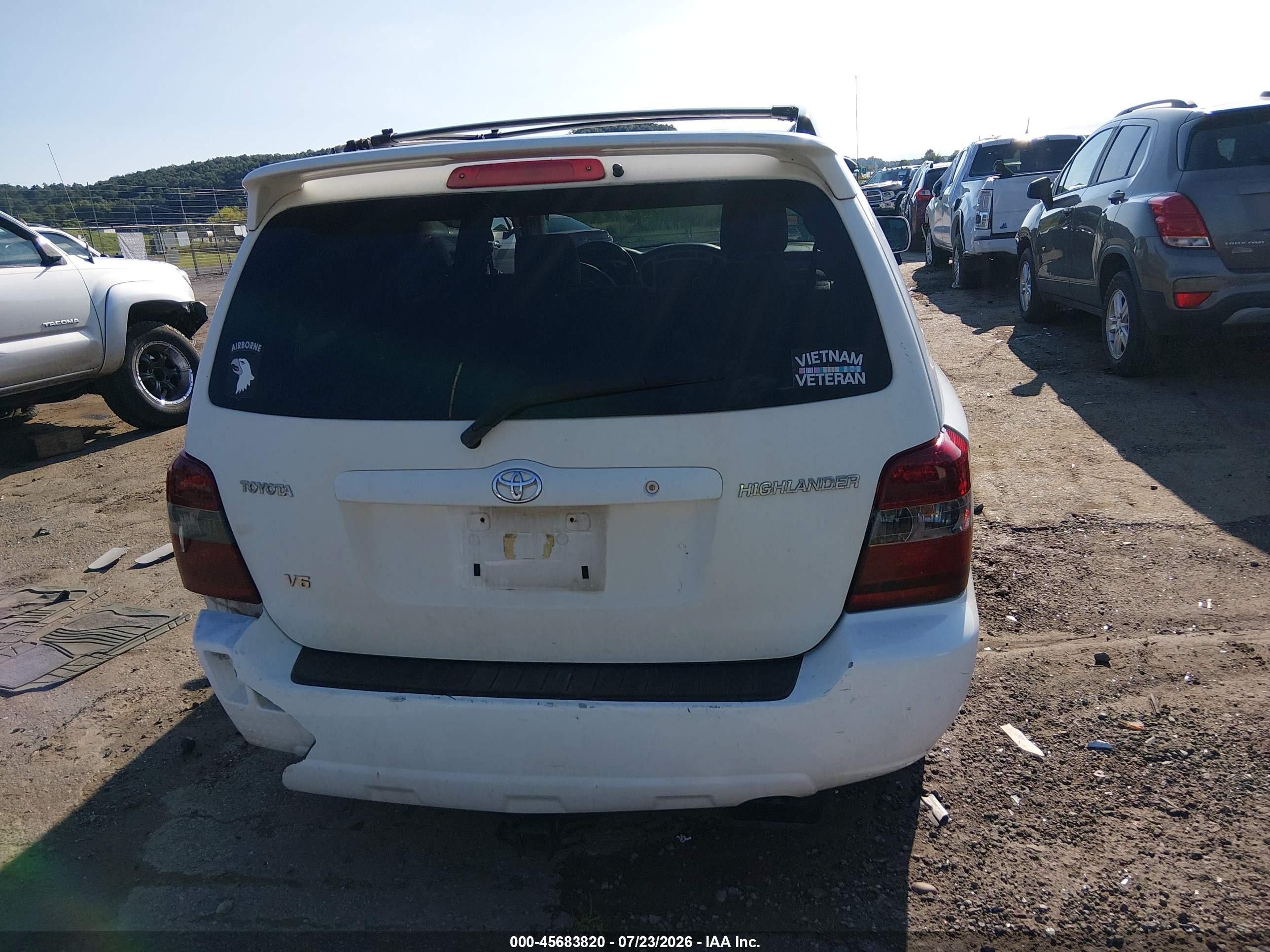 2007 Toyota Highlander 3rd Row Белый vin: JTEDP21A970132633