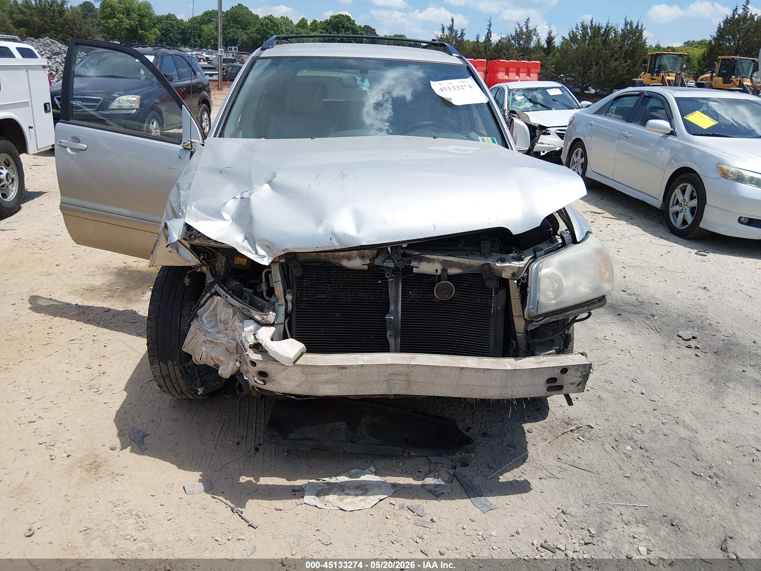 2004 Toyota Highlander V6 Silver vin: JTEDP21AX40024632