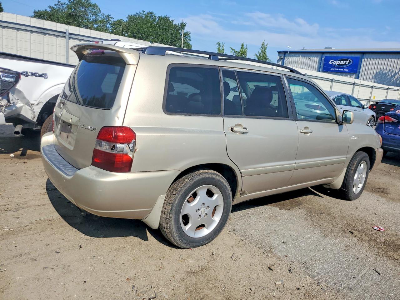 2004 Toyota Highlander Limited Gold vin: JTEDP21AX40025327
