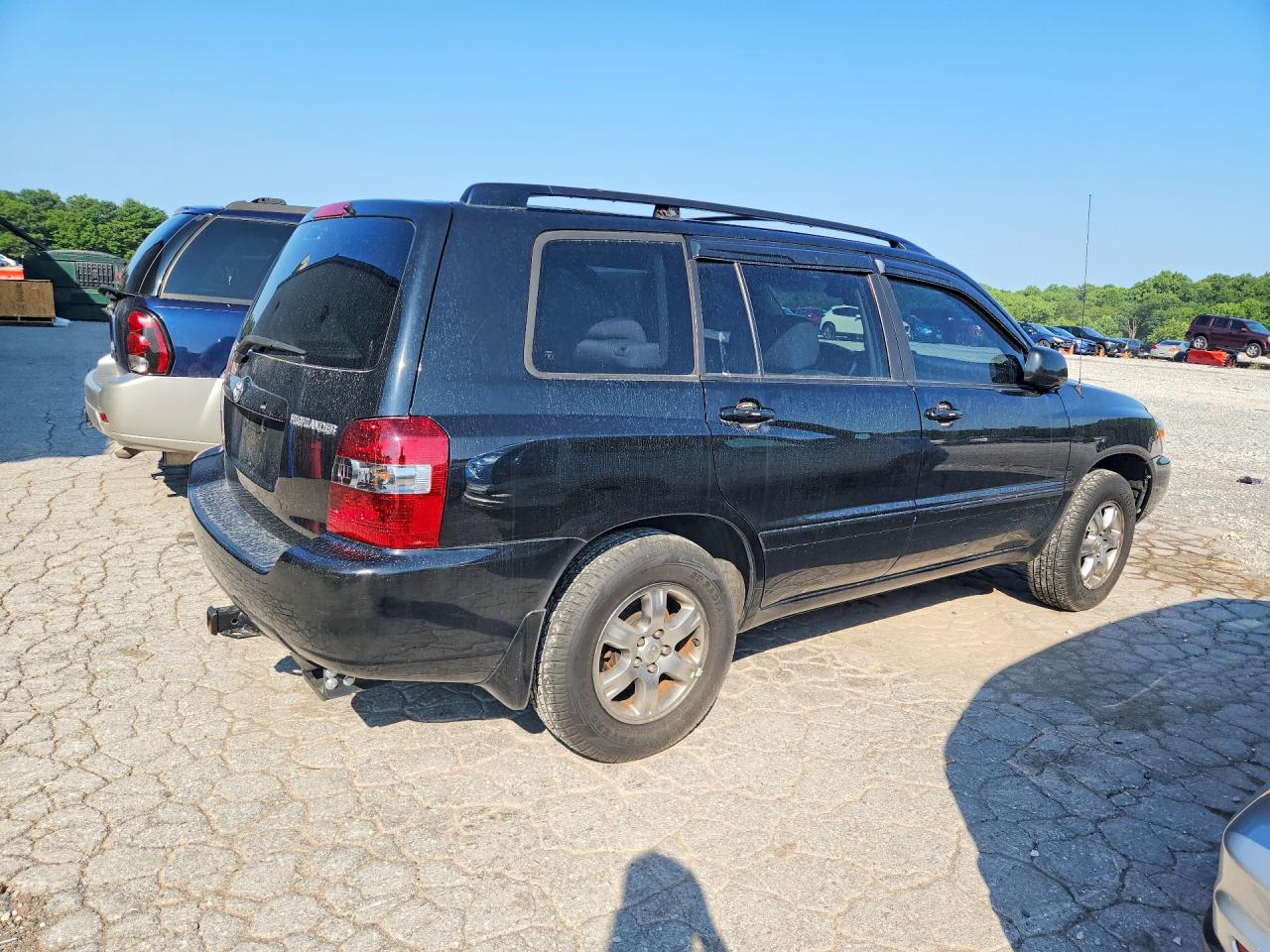 2004 Toyota Highlander Base Black vin: JTEDP21AX40038420
