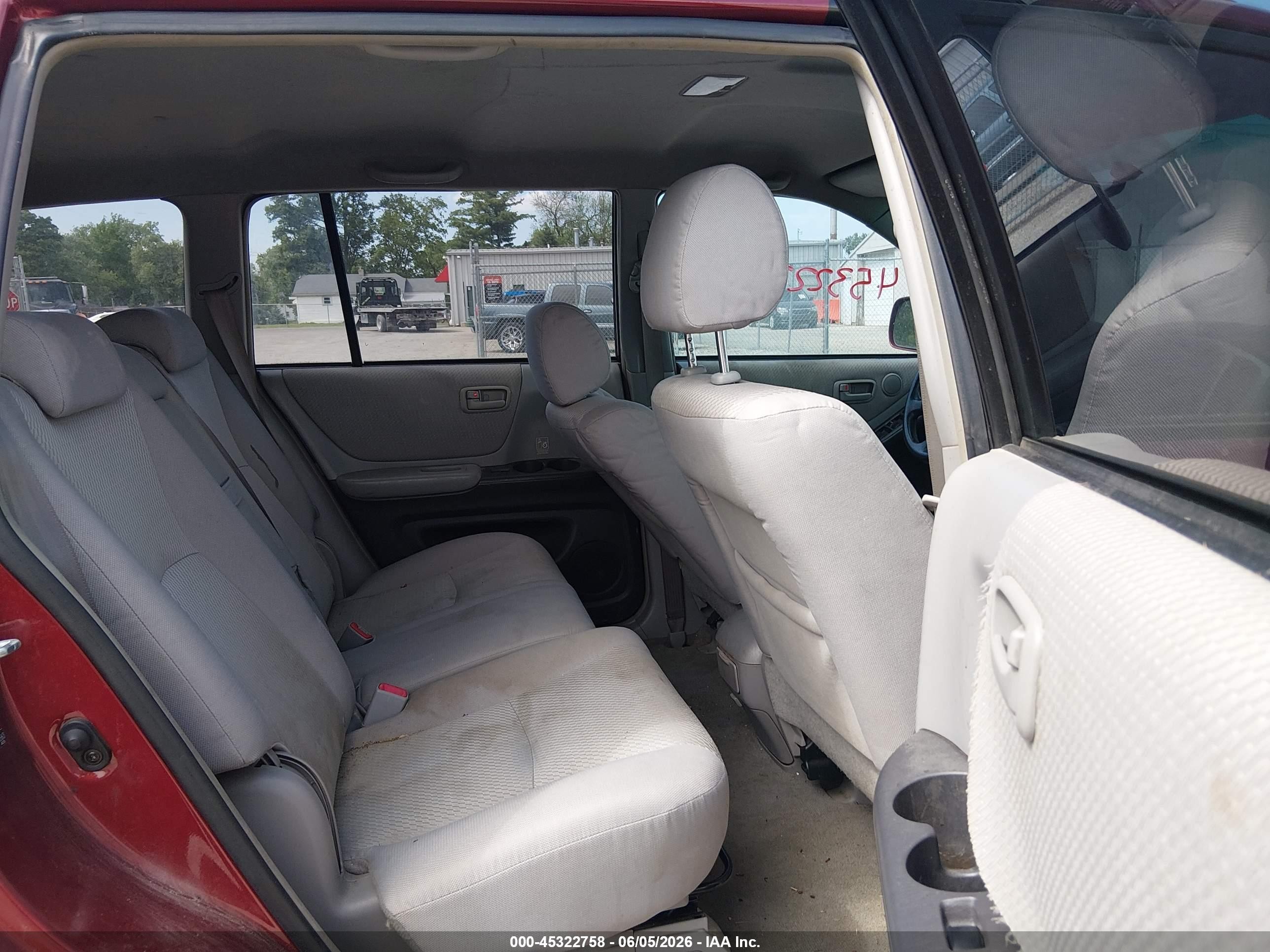 2006 Toyota Highlander V6 Red vin: JTEDP21AX60096563