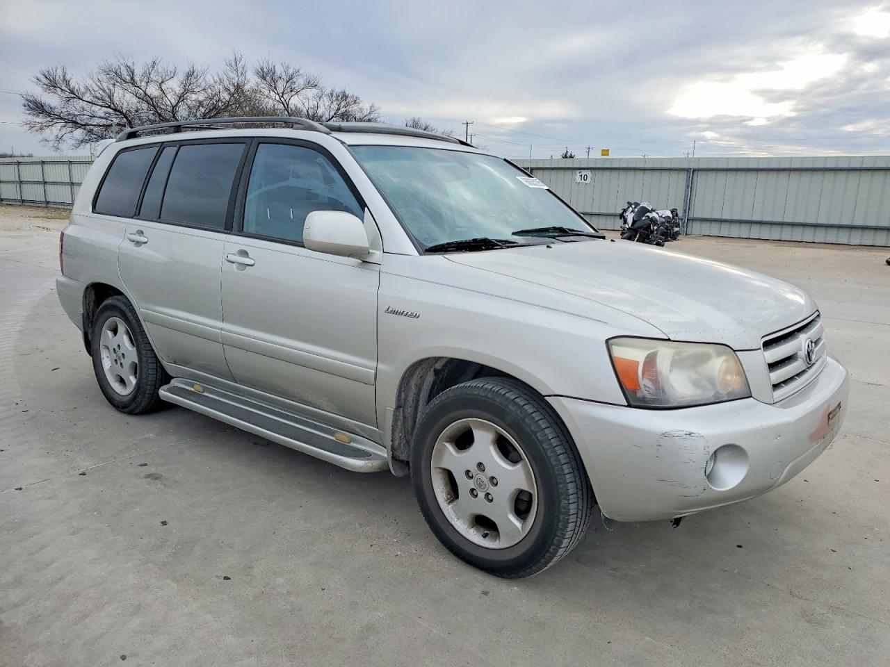 2006 Toyota Highlander Limited Silver vin: JTEDP21AX60099334