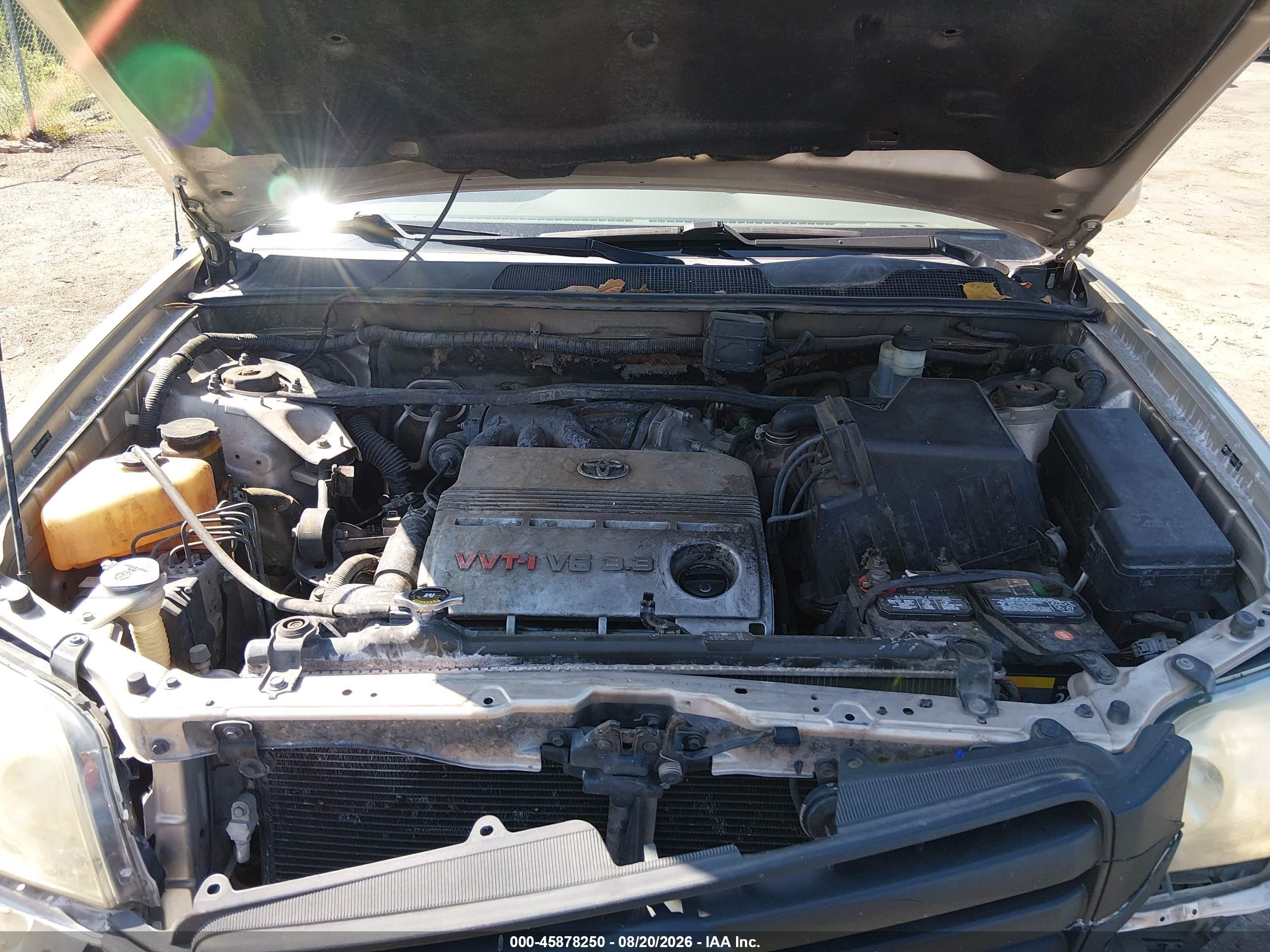 2006 Toyota Highlander V6 Gold vin: JTEDP21AX60118447
