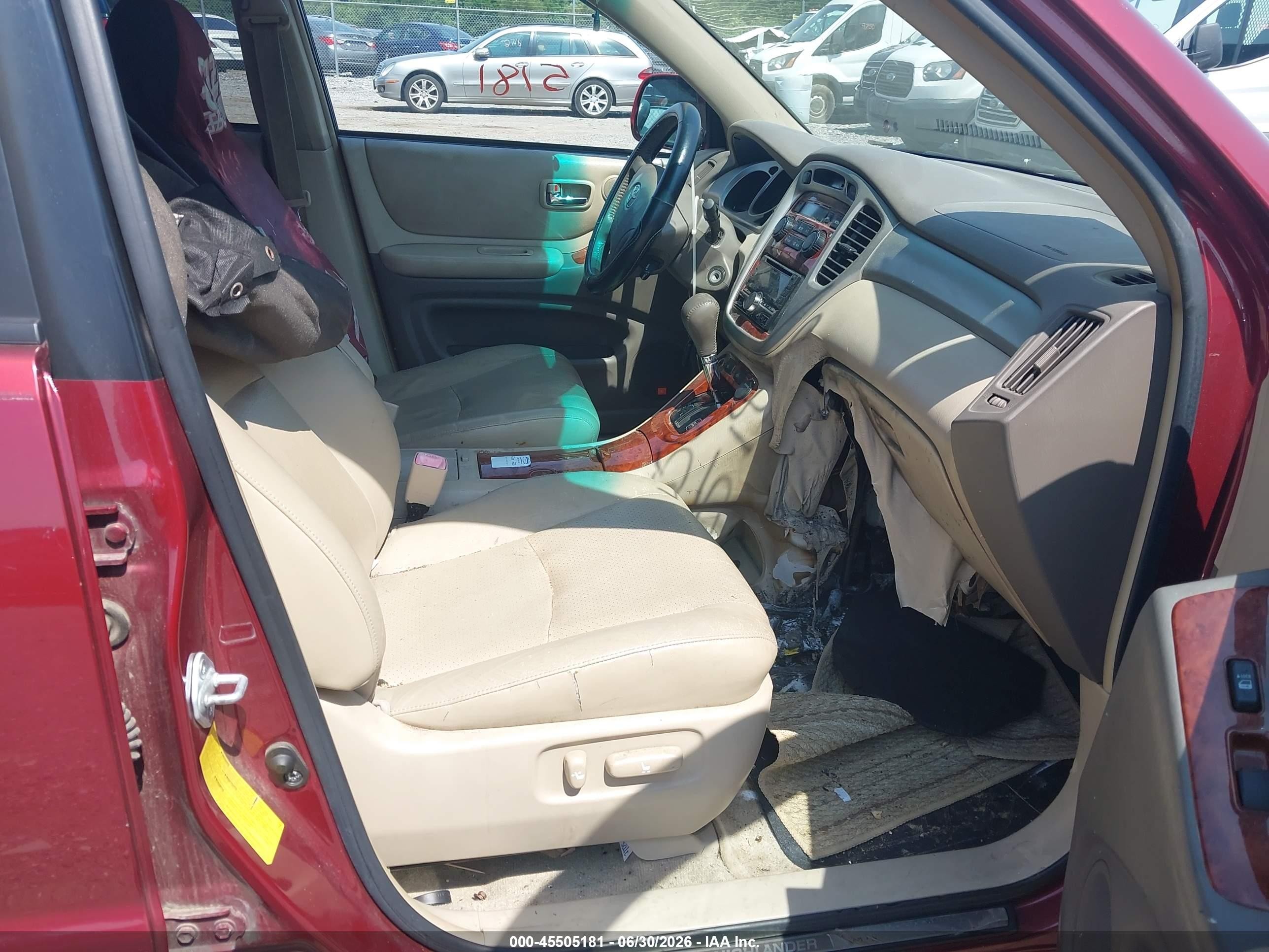 2007 Toyota Highlander Limited W/3rd Row Red vin: JTEDP21AX70137727