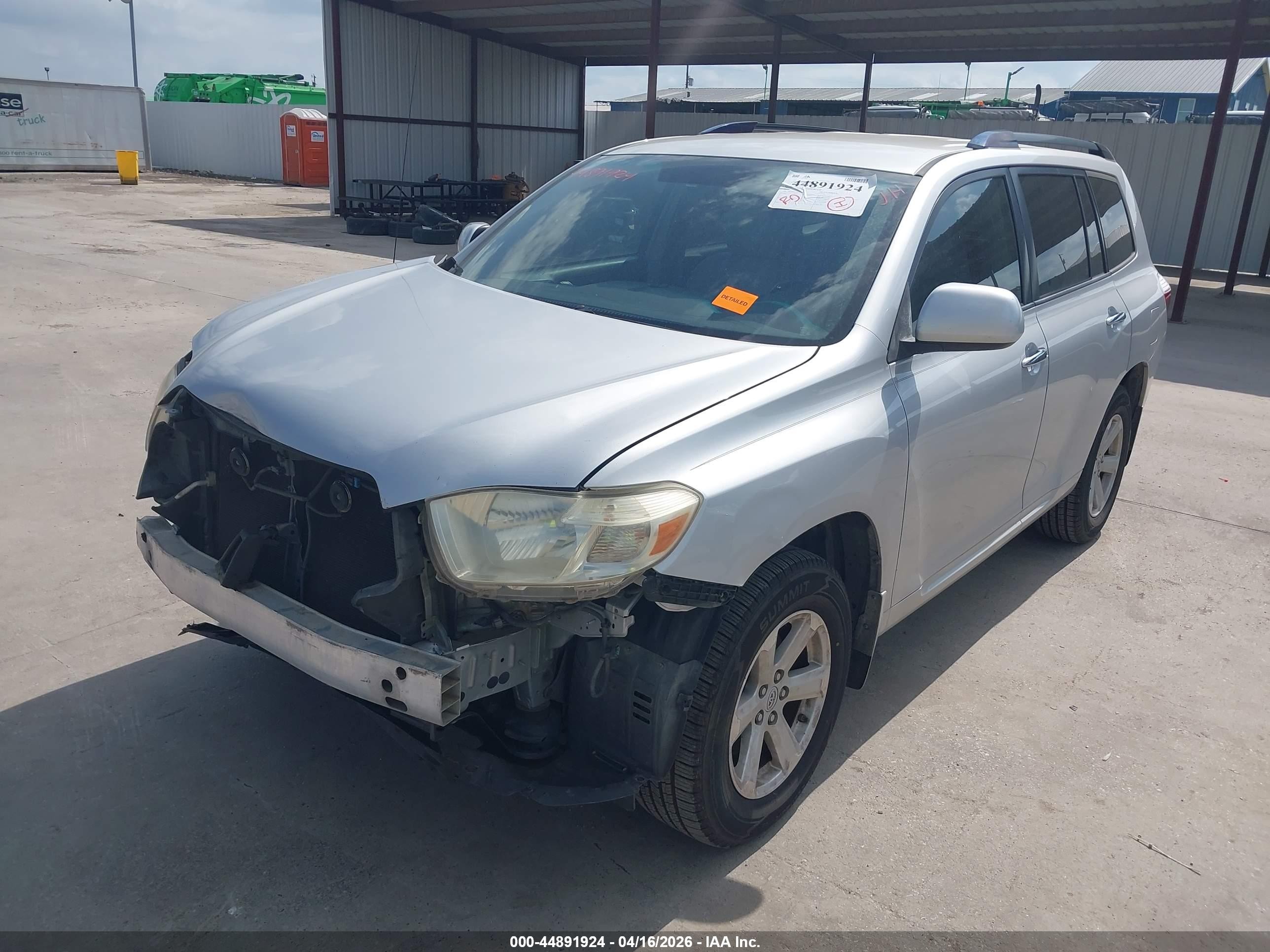 2008 Toyota Highlander   Silver vin: JTEDS41A082039953