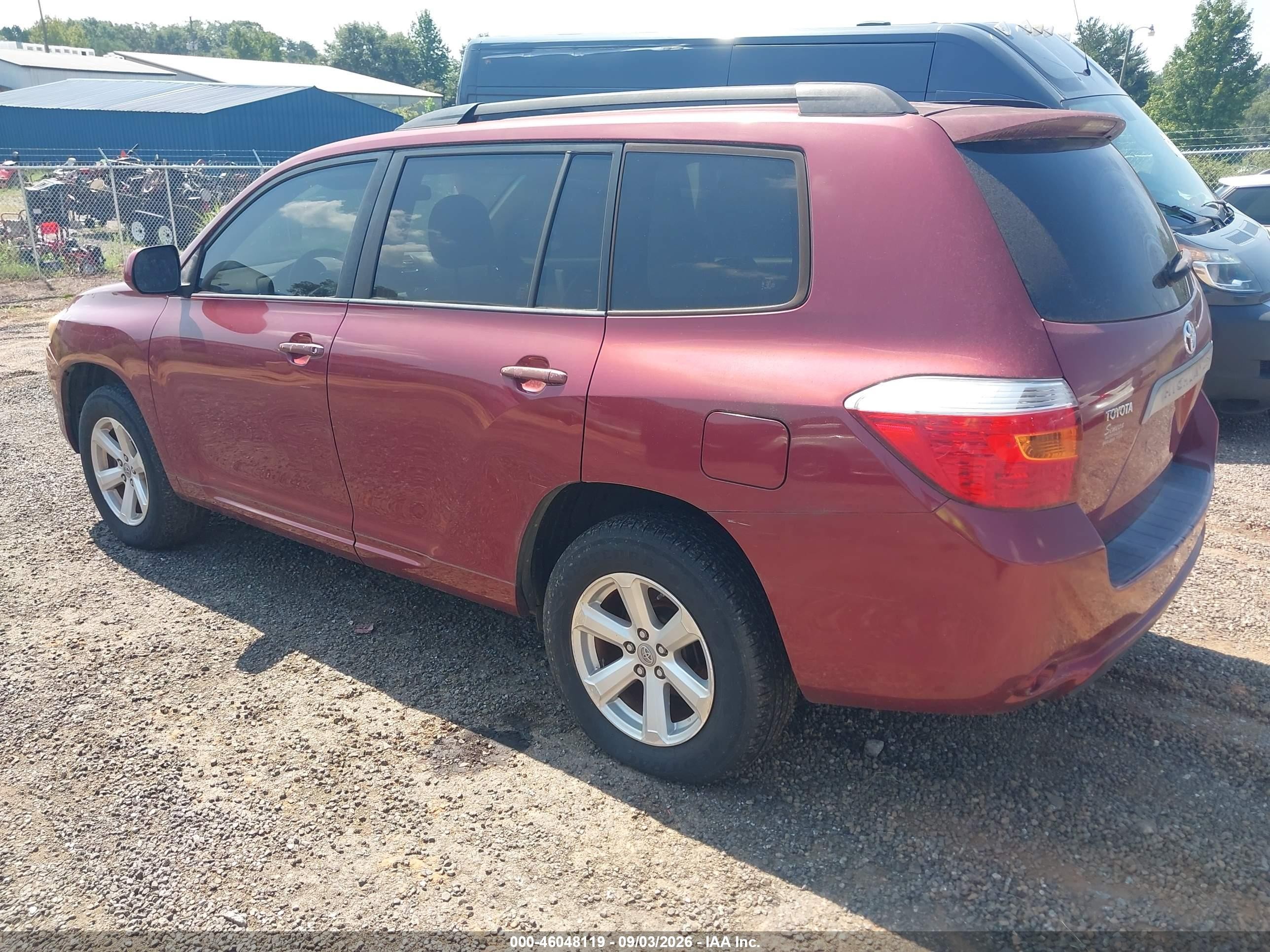 2008 Toyota Highlander   Burgundy vin: JTEDS41A182009201