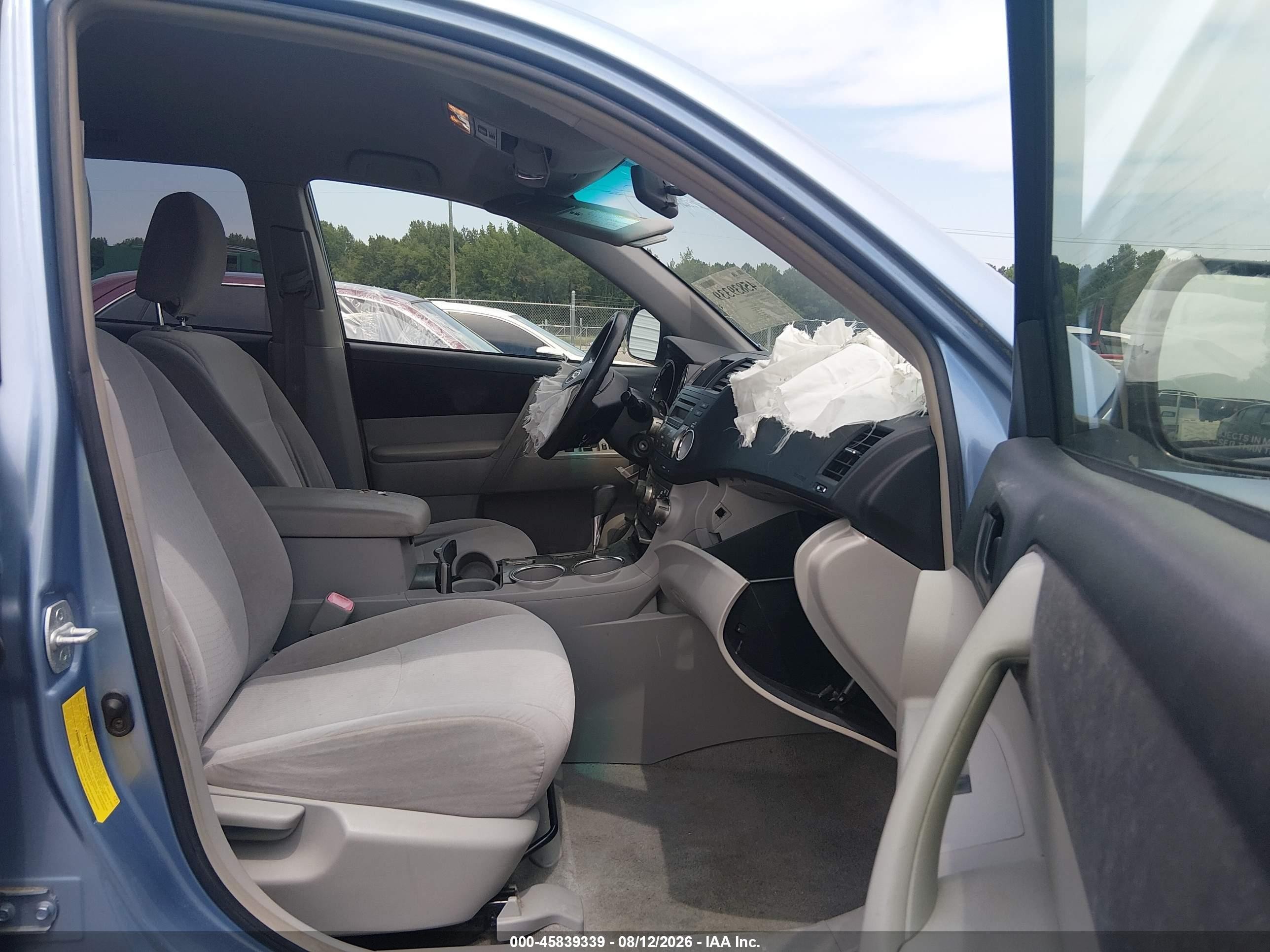 2008 Toyota Highlander   Light Blue vin: JTEDS41A182035880
