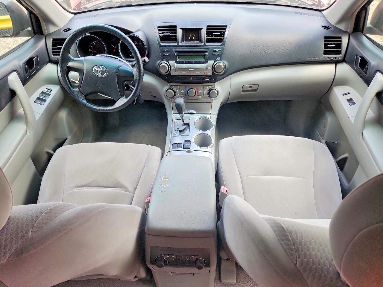 2008 Toyota Highlander Base Burgundy vin: JTEDS41A182047043