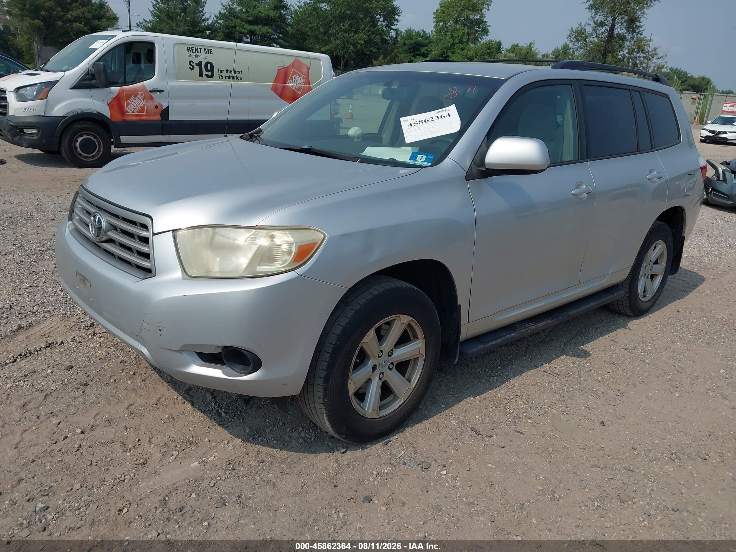 2008 Toyota Highlander   Silver vin: JTEDS41A282022281