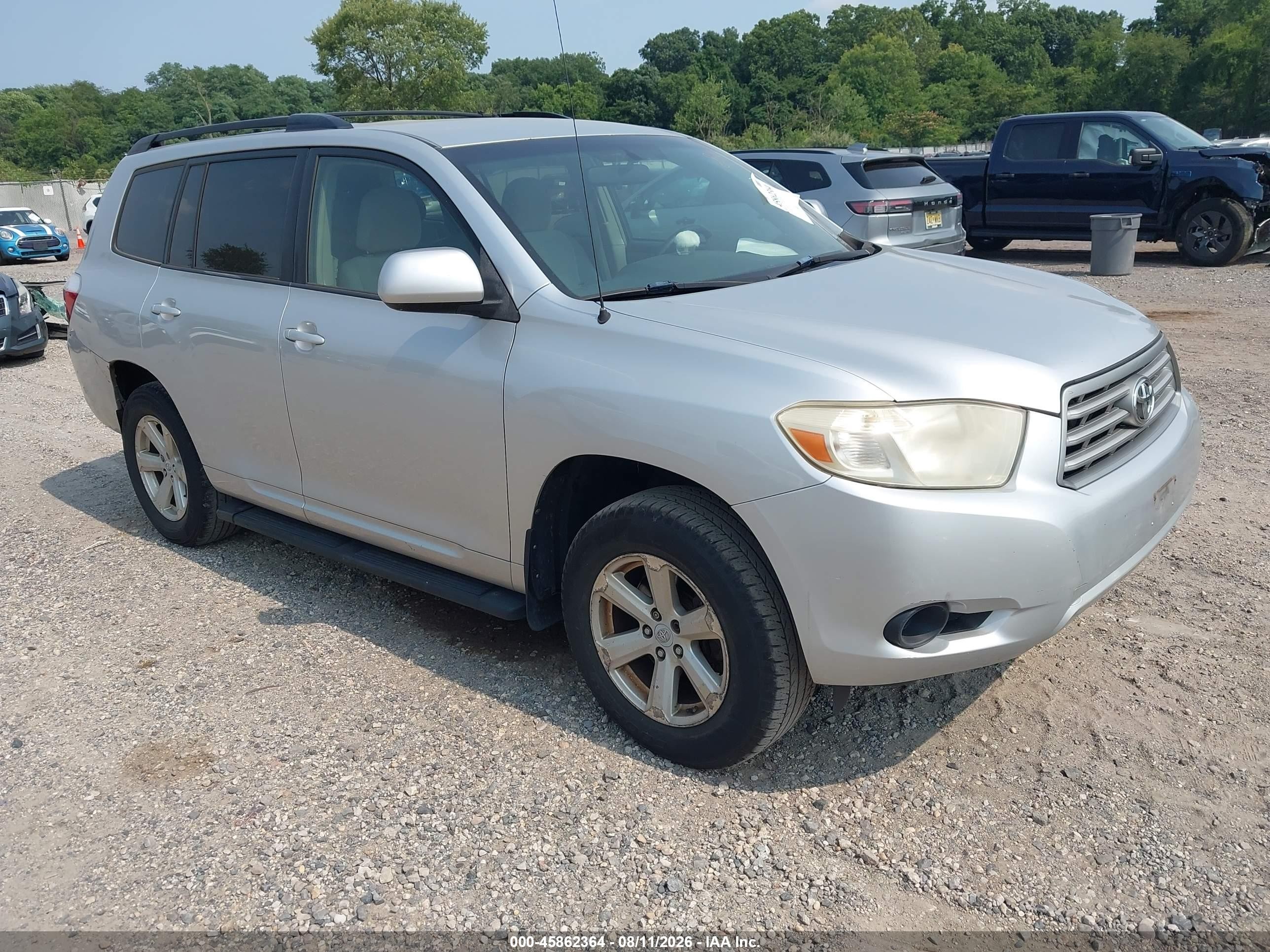 2008 Toyota Highlander   Silver vin: JTEDS41A282022281