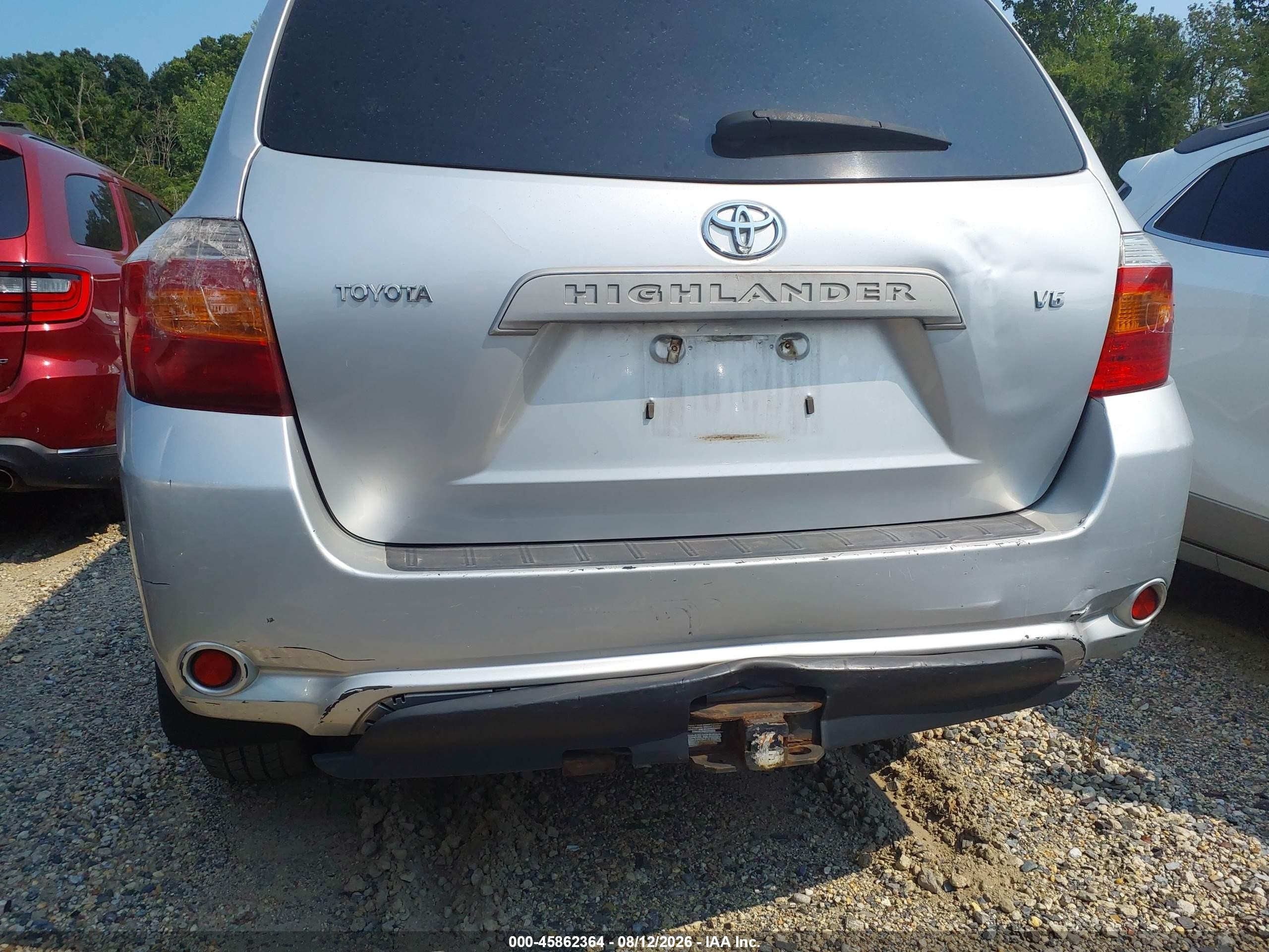 2008 Toyota Highlander   Silver vin: JTEDS41A282022281