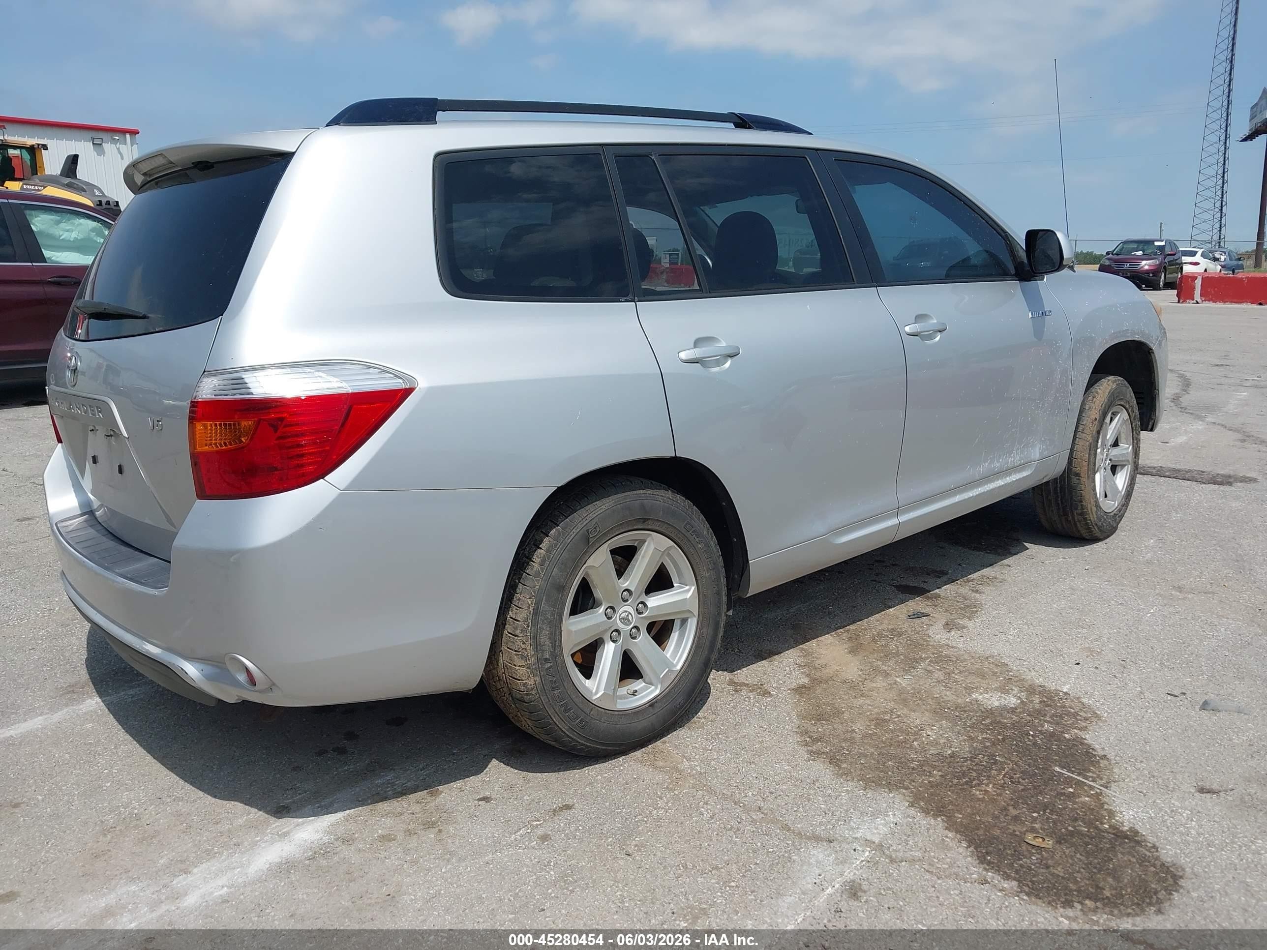 2008 Toyota Highlander   Gray vin: JTEDS41A282030669