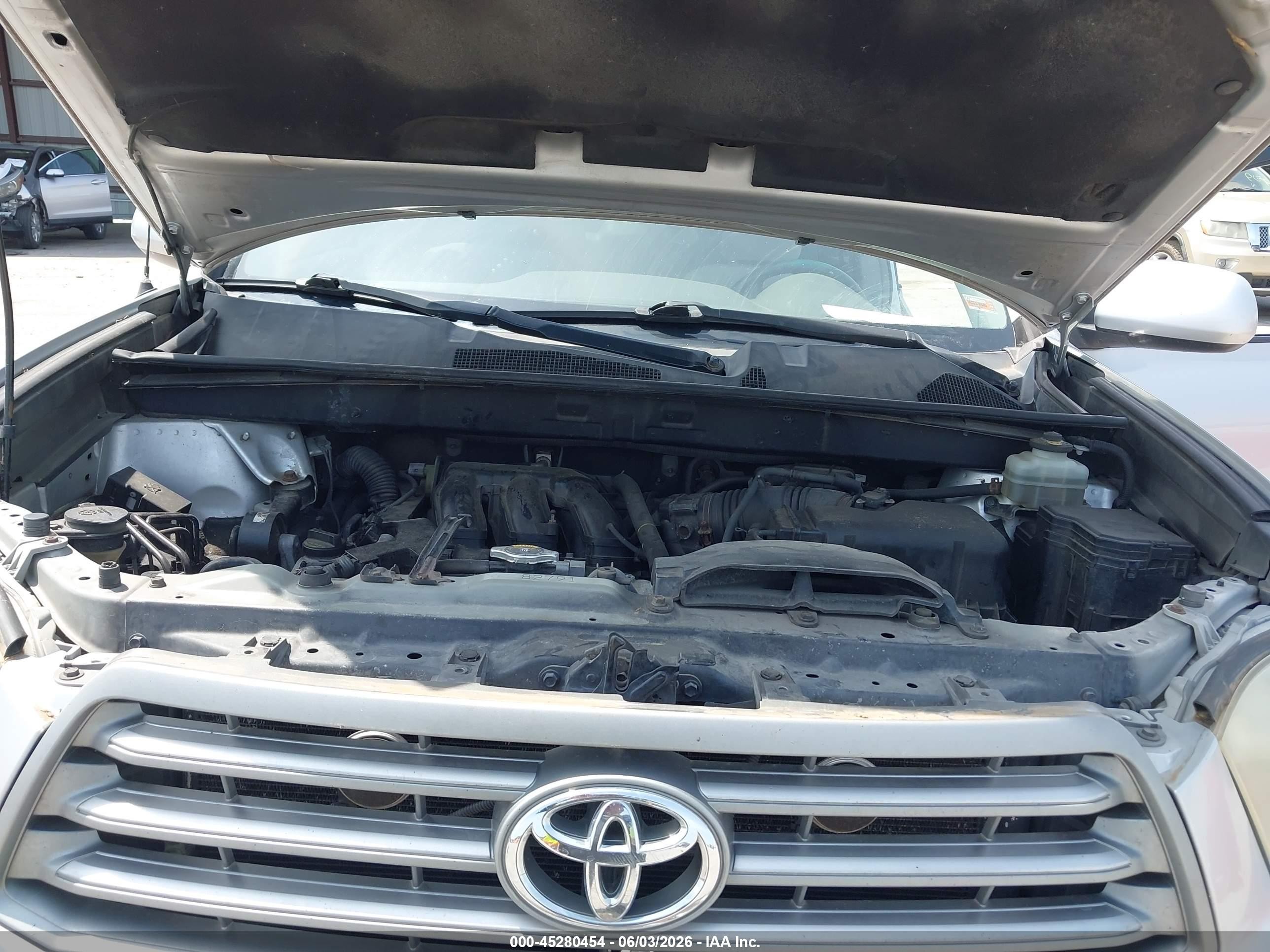 2008 Toyota Highlander   Gray vin: JTEDS41A282030669