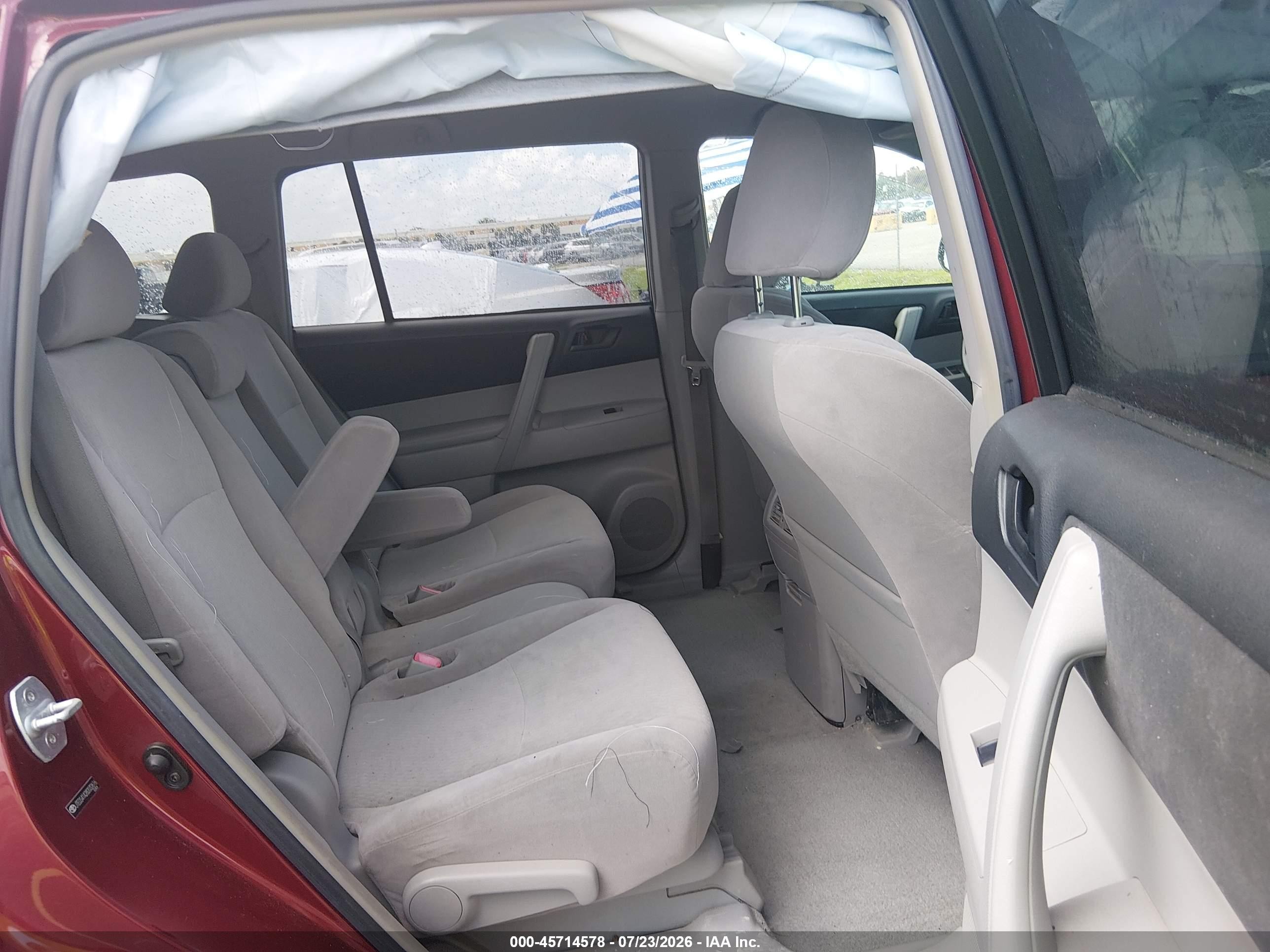 2008 Toyota Highlander   Red vin: JTEDS41A282032616