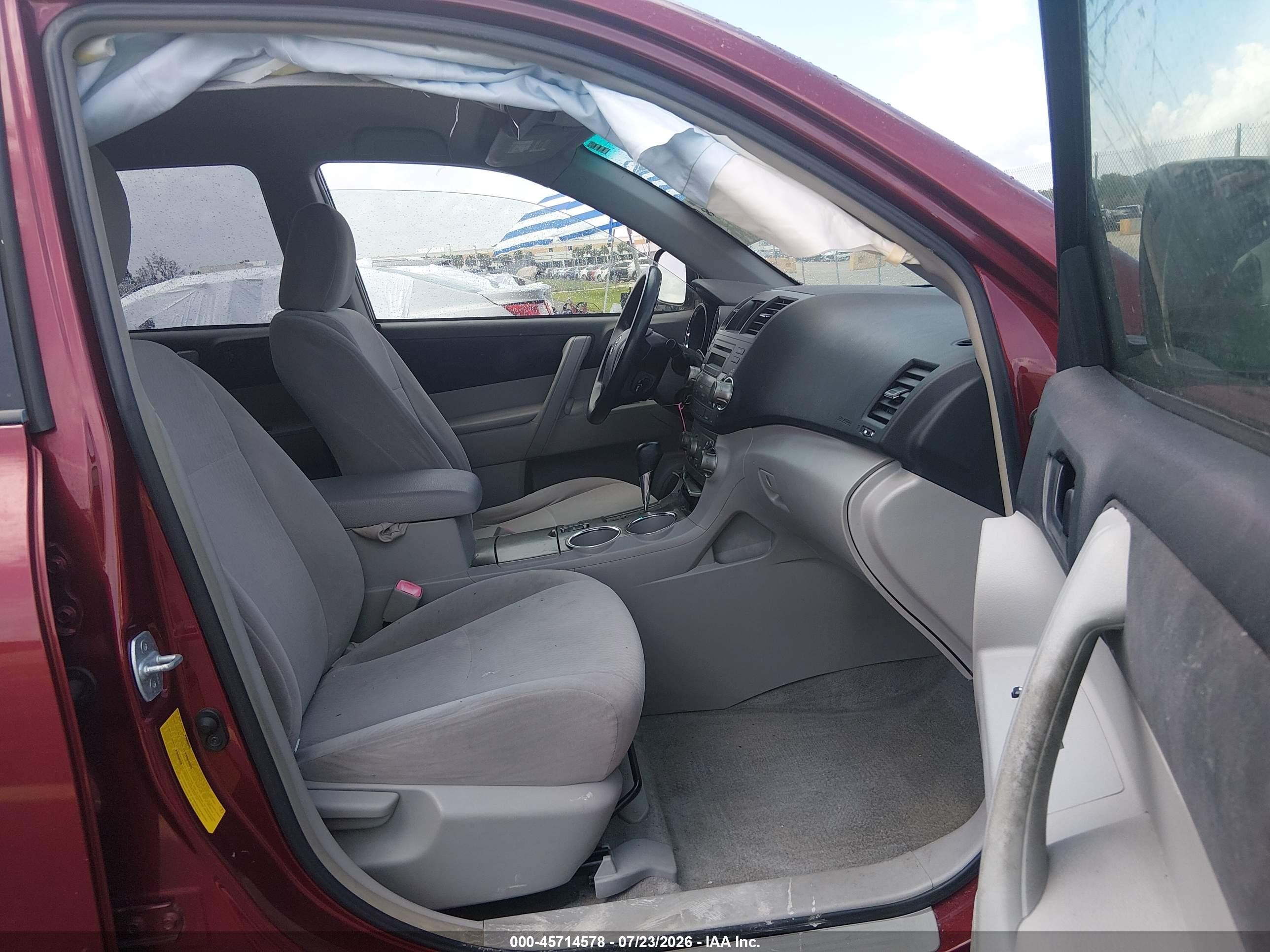2008 Toyota Highlander   Red vin: JTEDS41A282032616