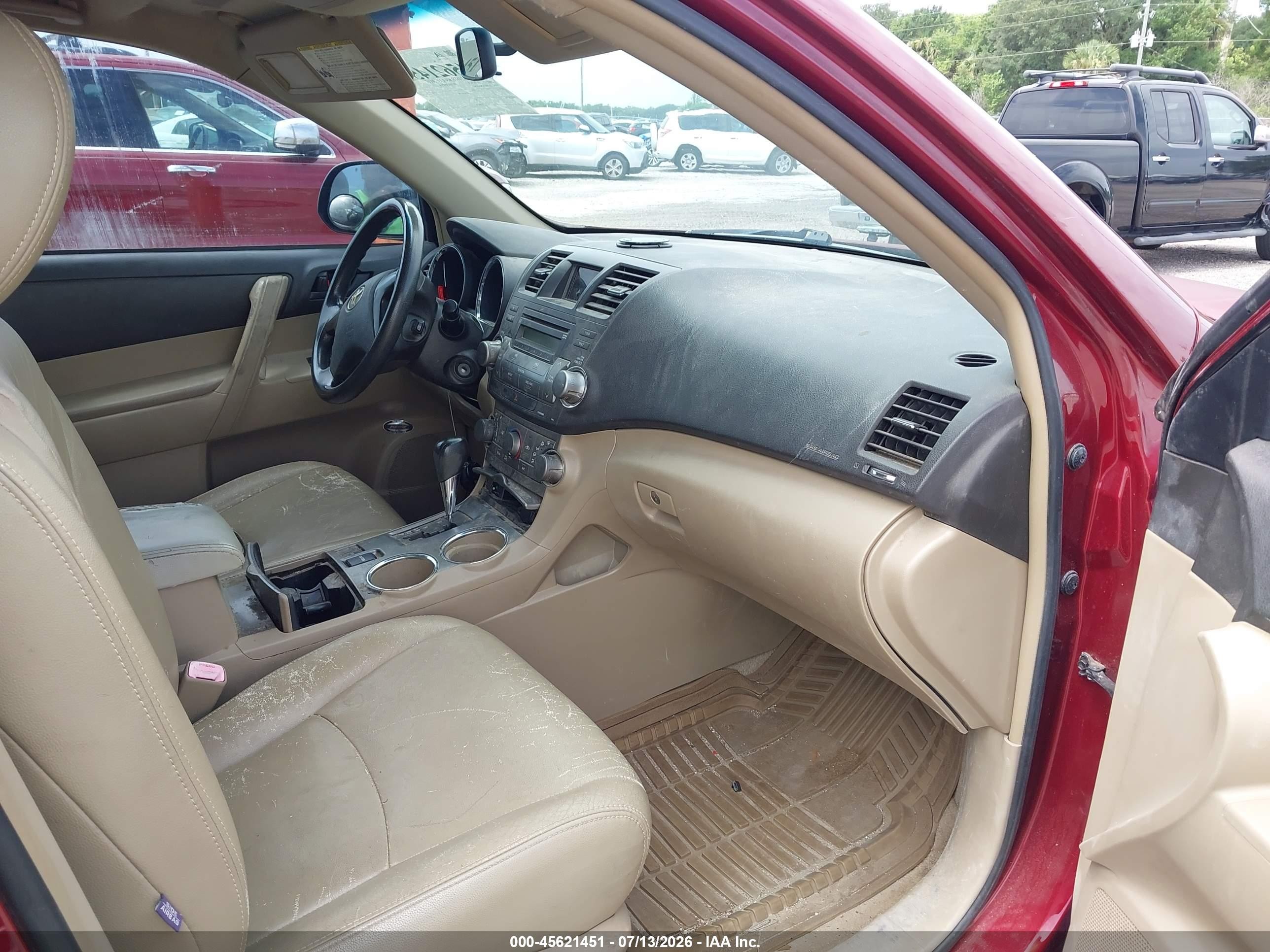 2008 Toyota Highlander   Red vin: JTEDS41A282048296