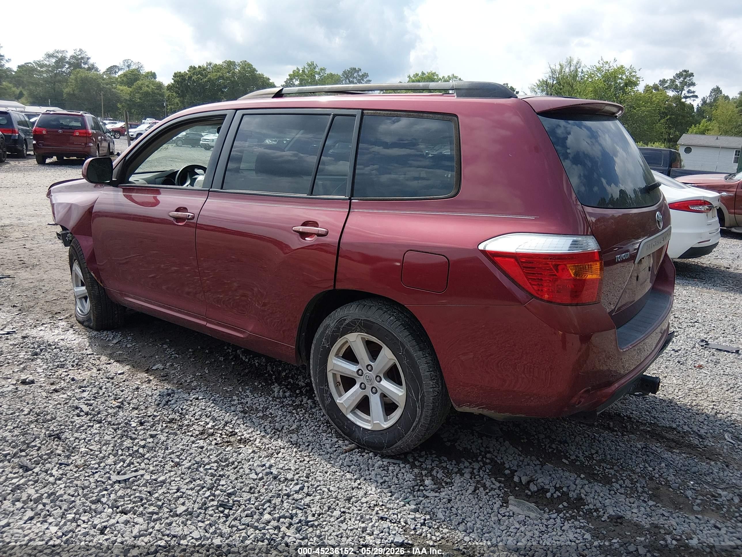 2009 Toyota Highlander   Maroon vin: JTEDS41A392078019