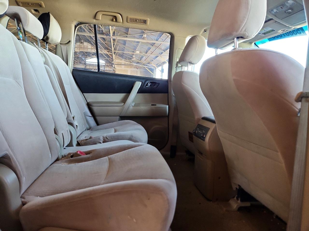 2009 Toyota Highlander Base Черный vin: JTEDS41A392083303