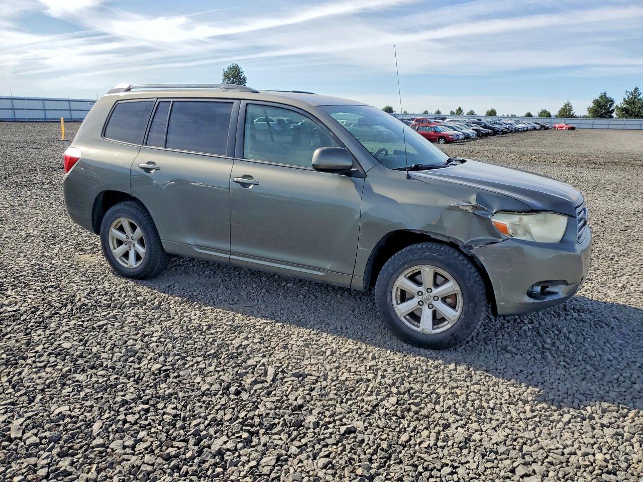2009 Toyota Highlander Base Green vin: JTEDS41A392092678