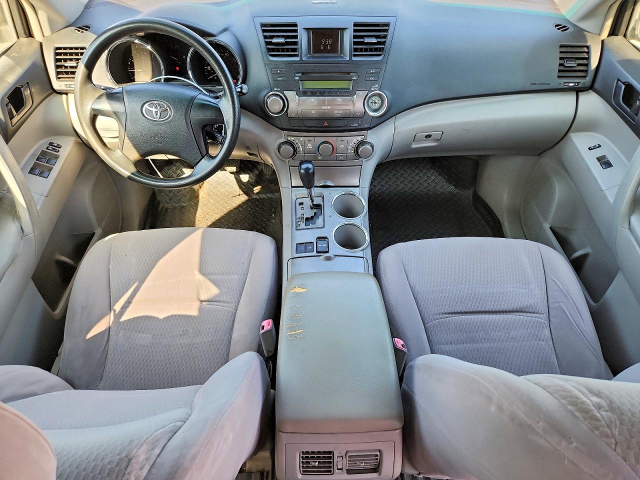 2008 Toyota Highlander Base Black vin: JTEDS41A482021973