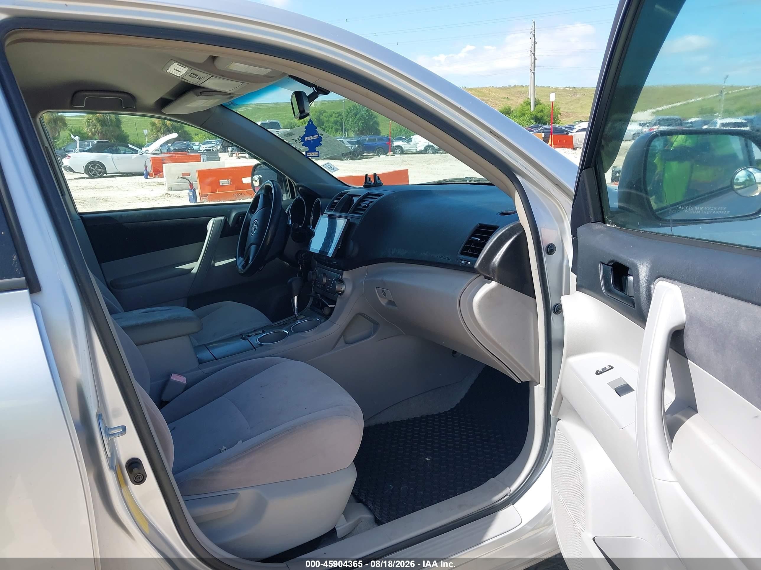 2009 Toyota Highlander Silver vin: JTEDS41A492073234