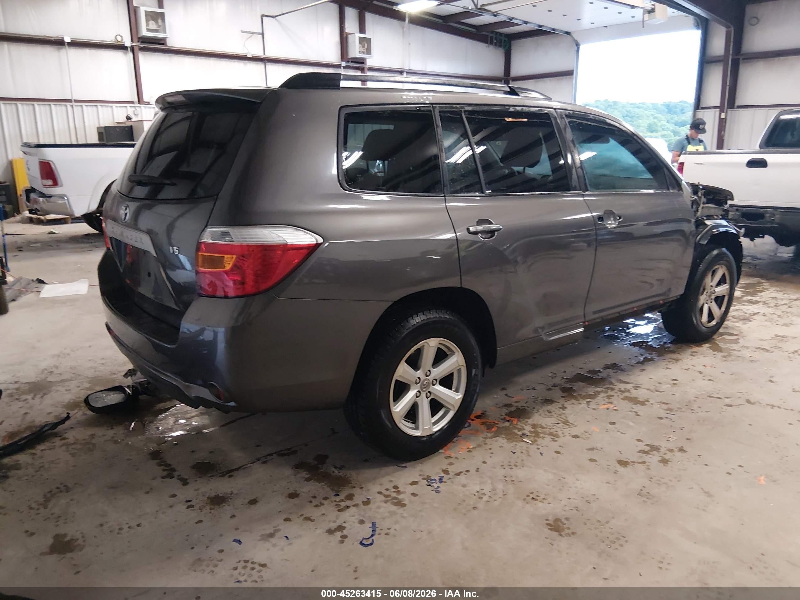 2008 Toyota Highlander   Gray vin: JTEDS41A582000873
