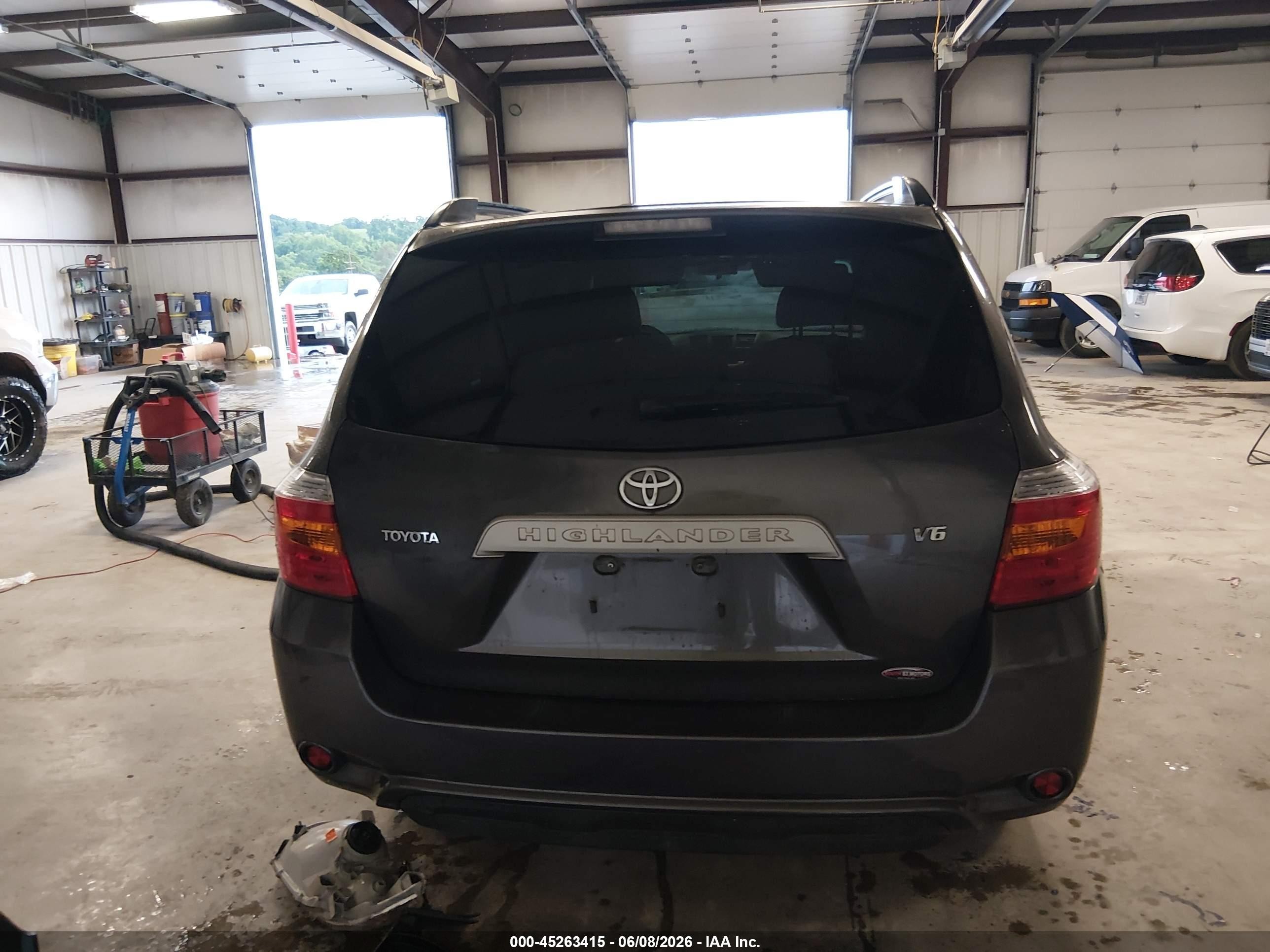 2008 Toyota Highlander   Gray vin: JTEDS41A582000873
