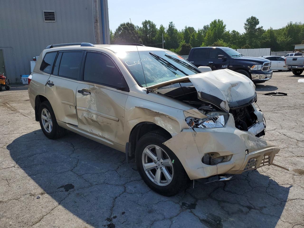 2008 Toyota Highlander Base Tan vin: JTEDS41A582011842