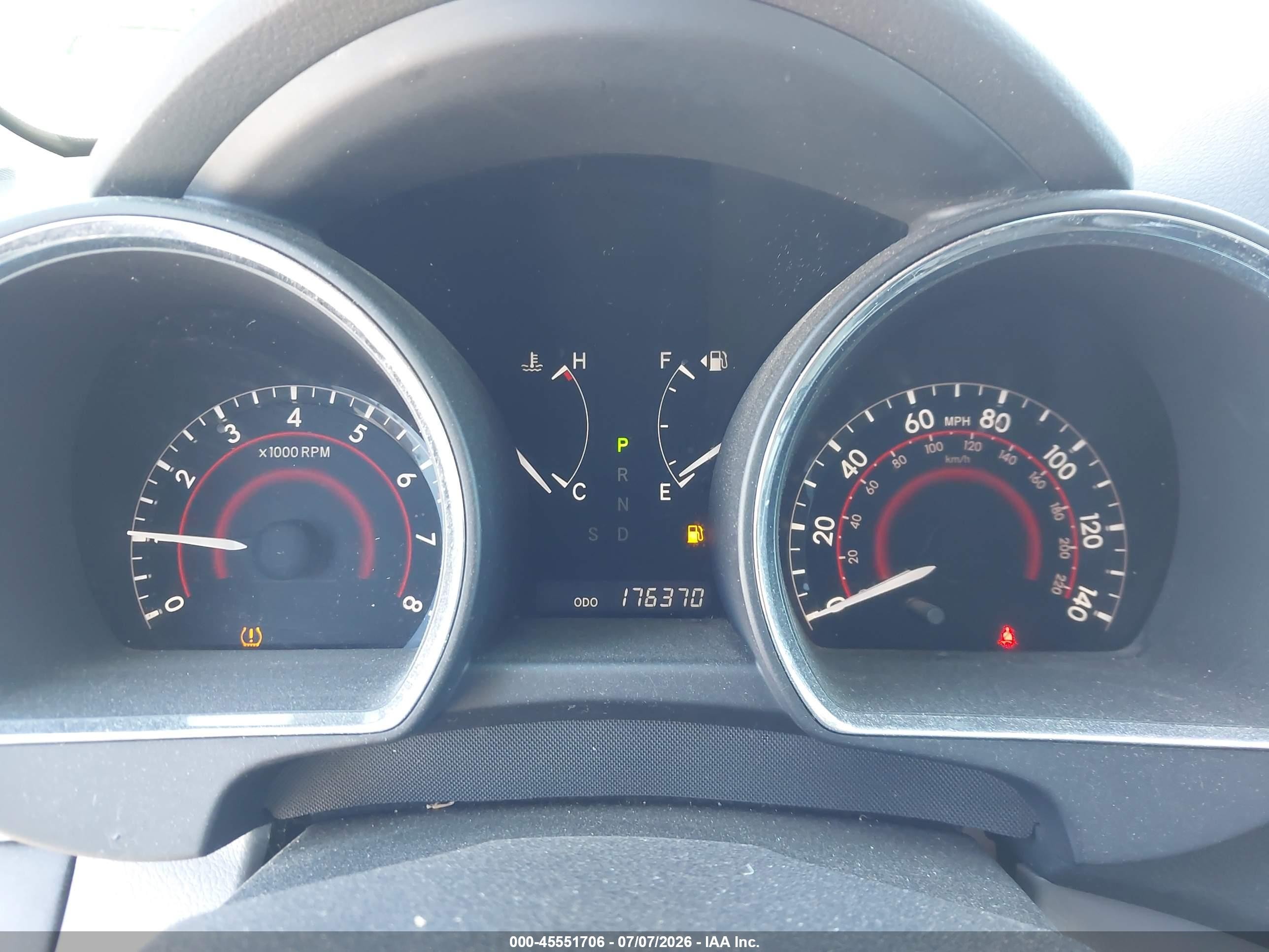 2008 Toyota Highlander Silver vin: JTEDS41A582019293