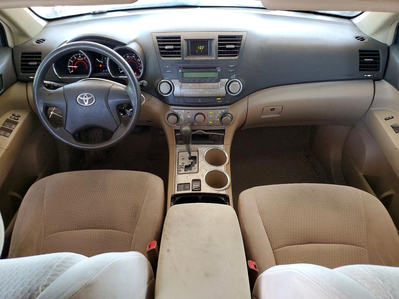2008 Toyota Highlander Base Gold vin: JTEDS41A582019469