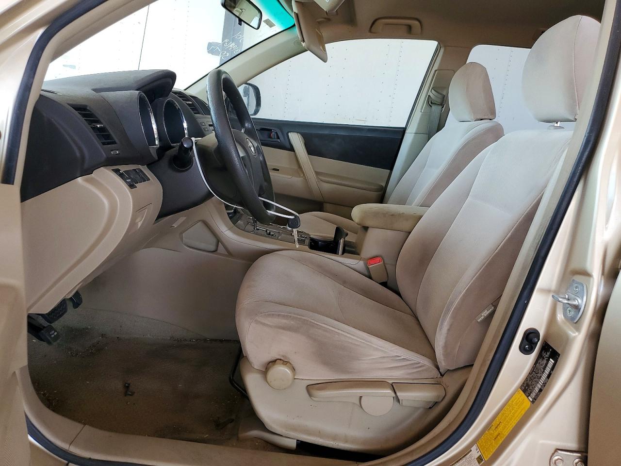 2008 Toyota Highlander Base Gold vin: JTEDS41A582019469