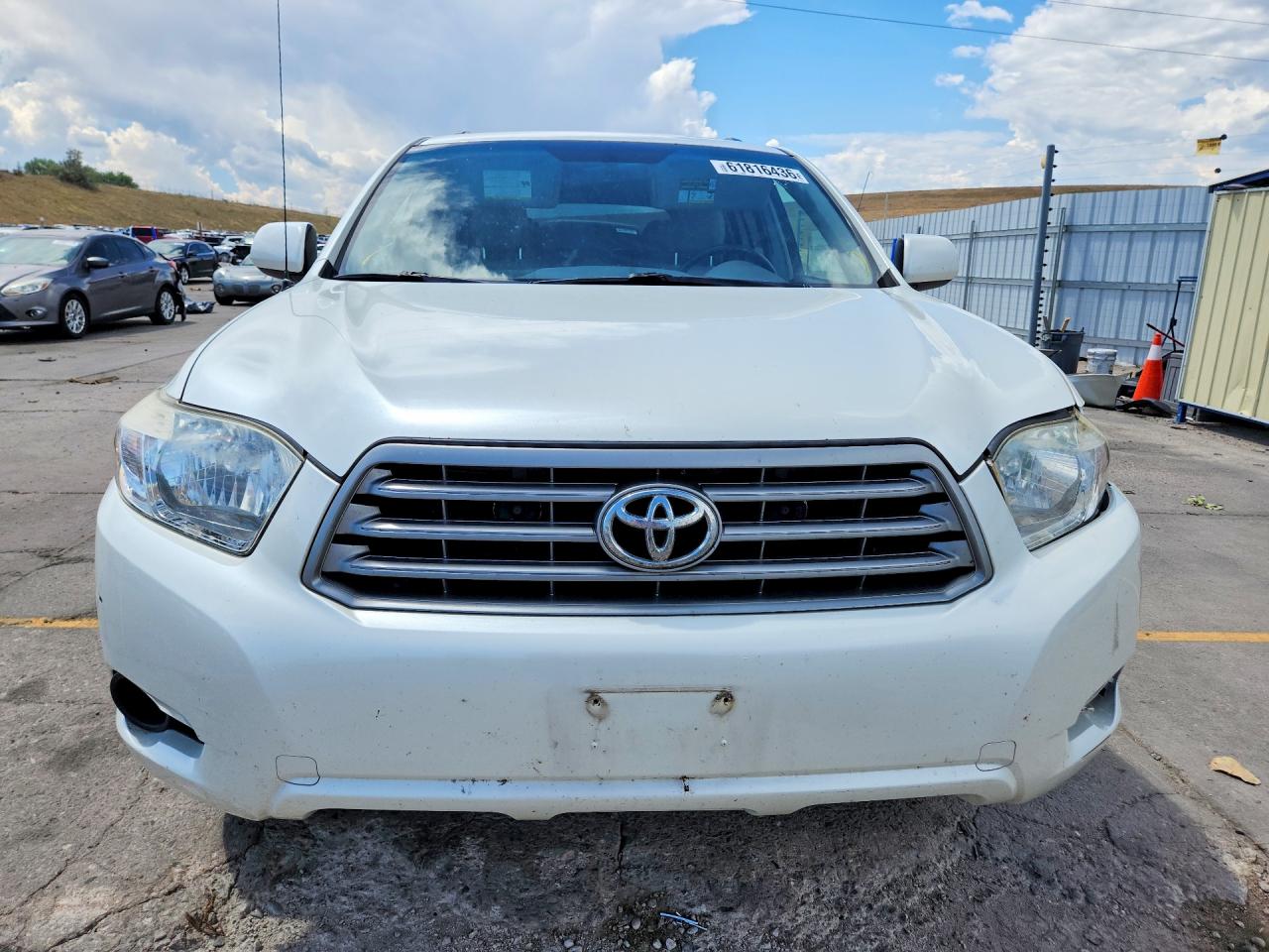 2008 Toyota Highlander Base White vin: JTEDS41A582030293