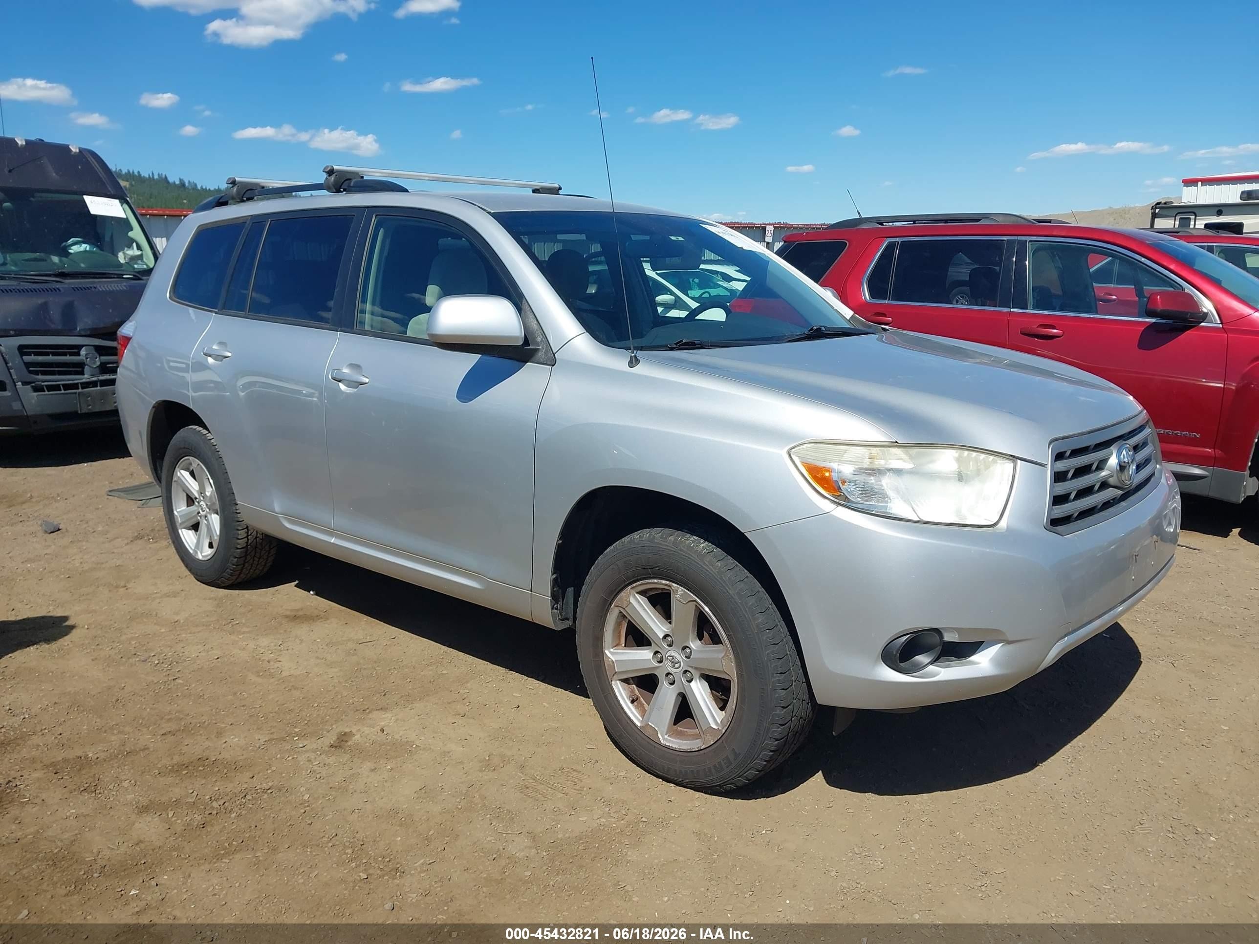 2008 Toyota Highlander   Silver vin: JTEDS41A582037325
