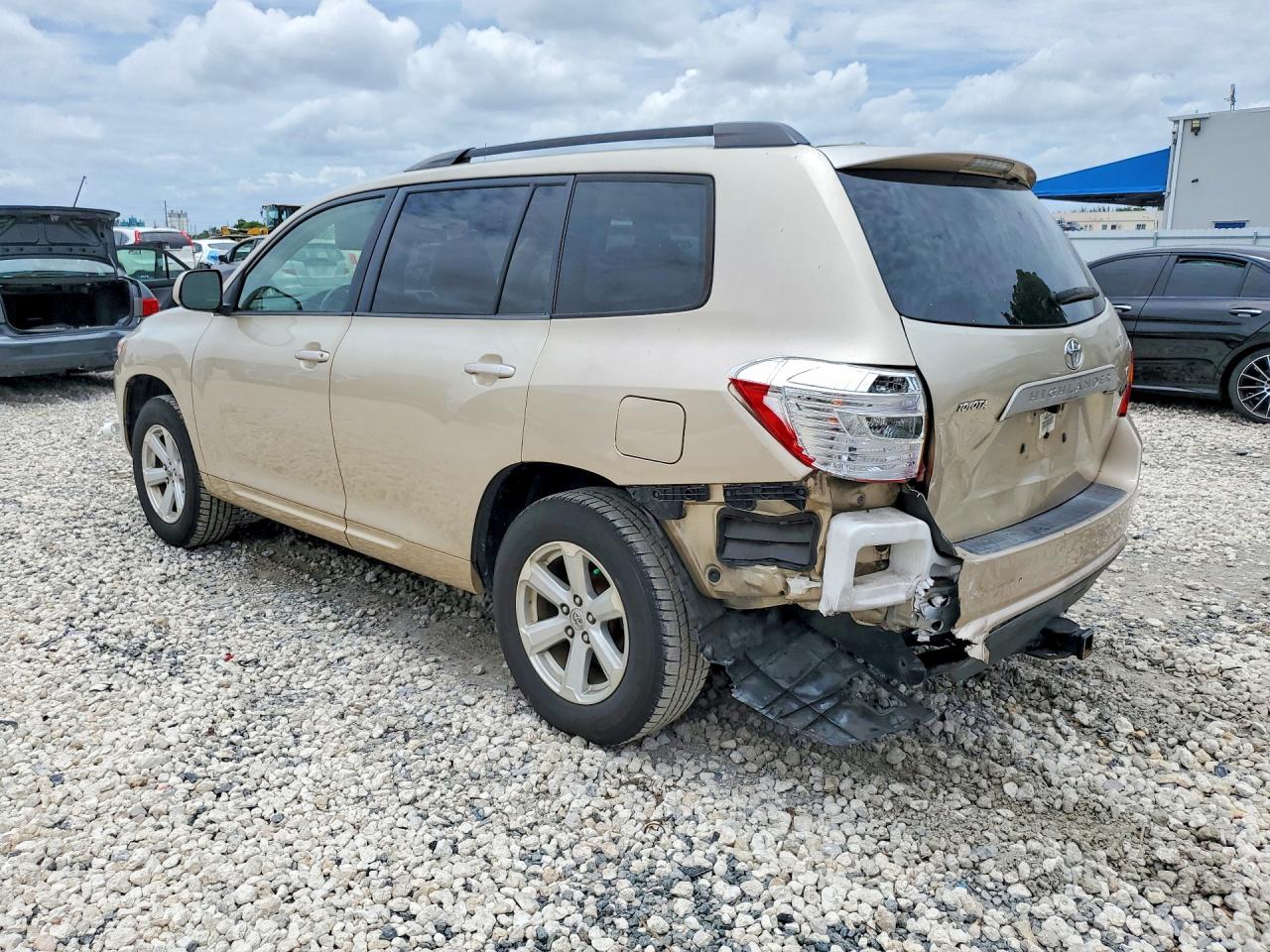 2009 Toyota Highlander Base Gold vin: JTEDS41A592081357