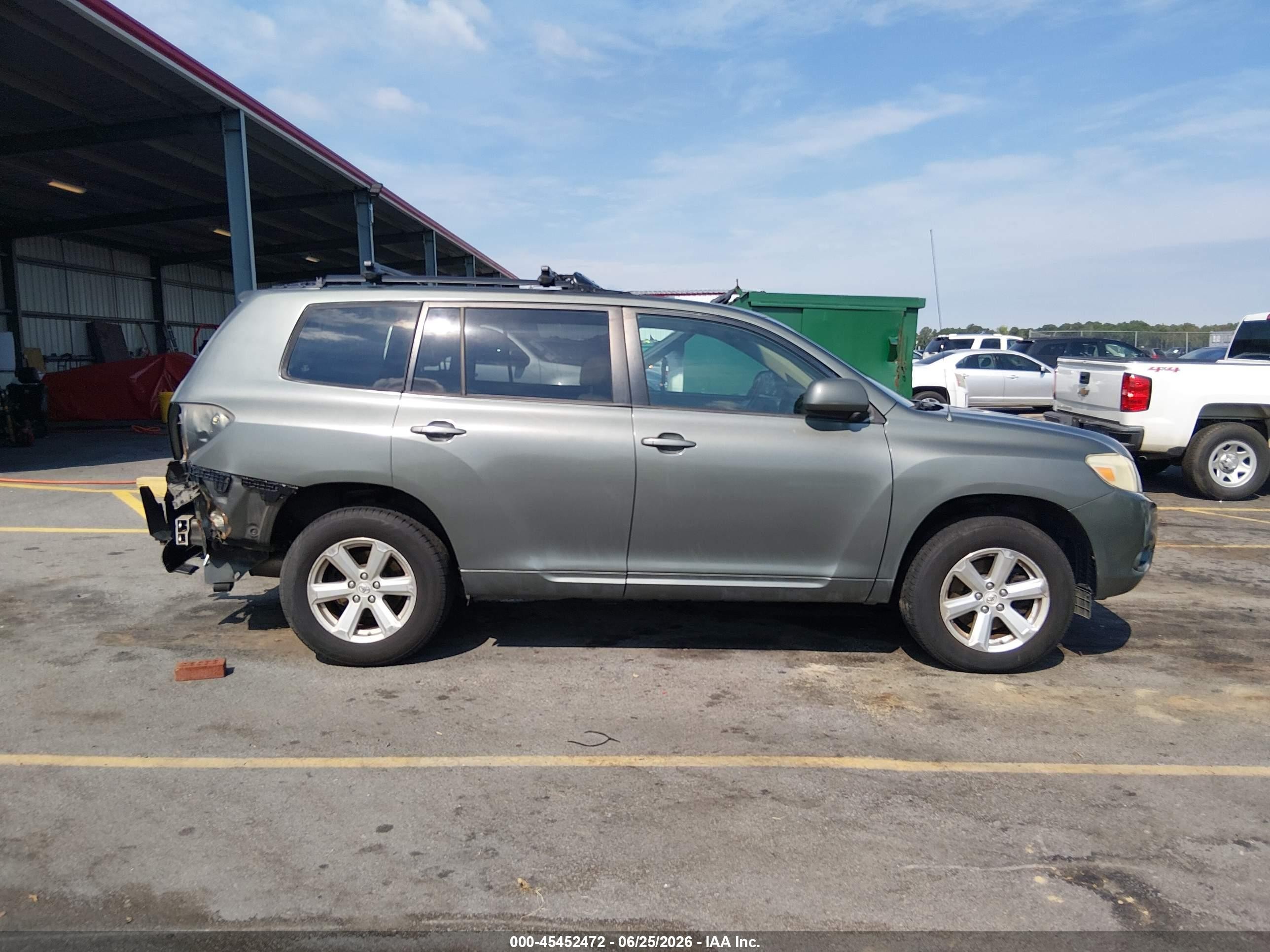 2009 Toyota Highlander Gray vin: JTEDS41A592087272