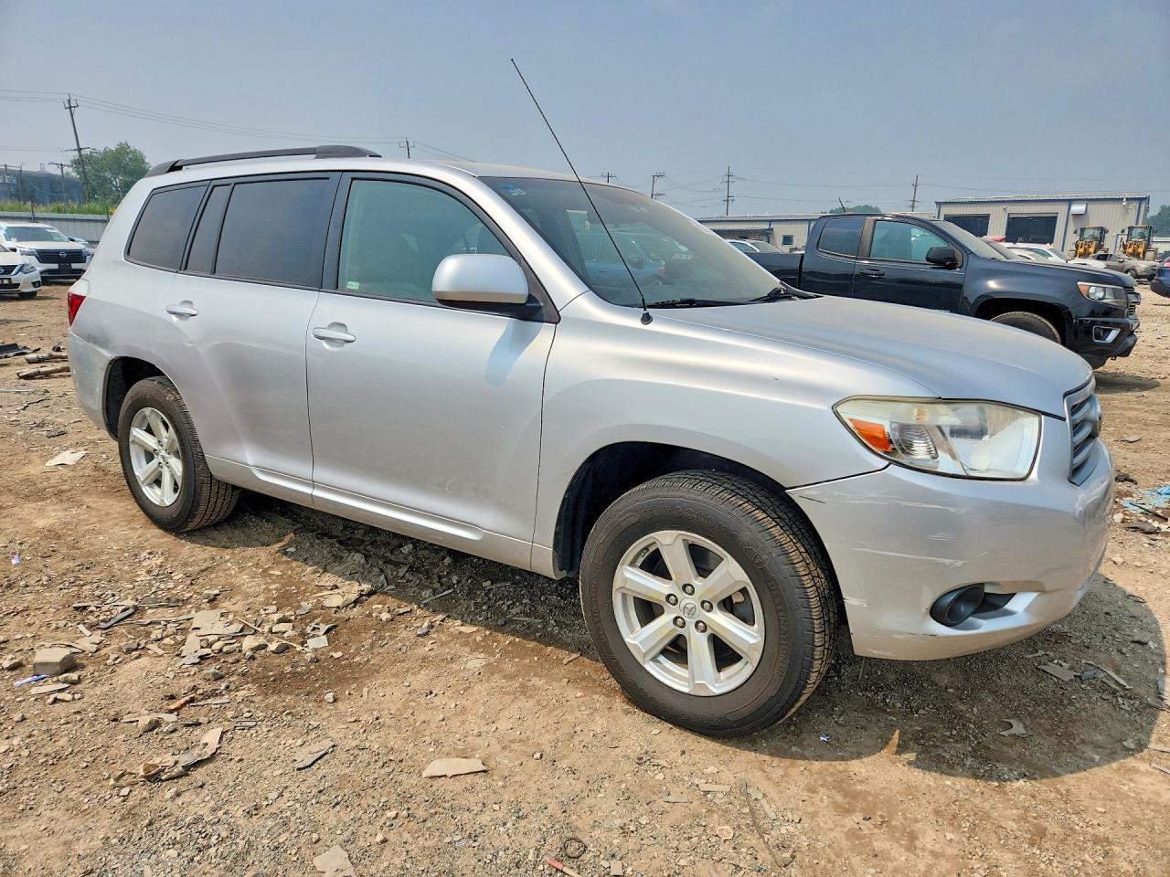 2009 Toyota Highlander Base Silver vin: JTEDS41A592089460