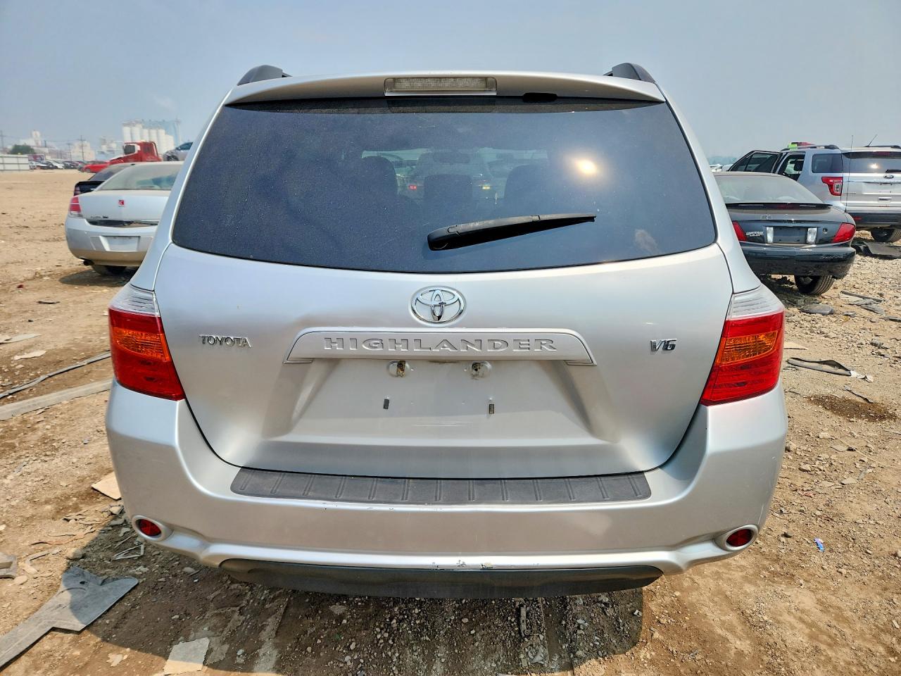 2009 Toyota Highlander Base Silver vin: JTEDS41A592089460