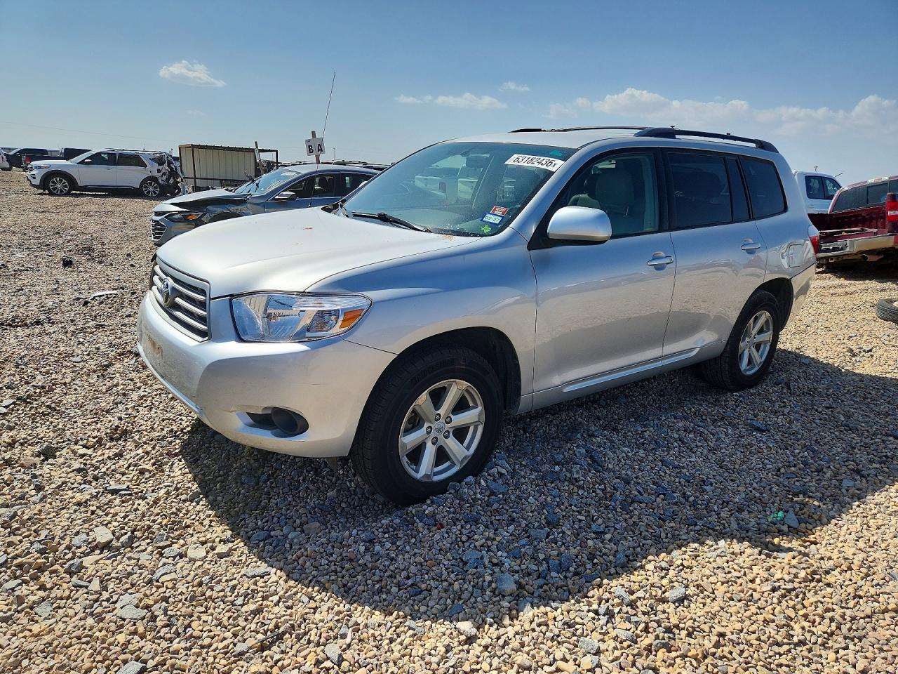 2008 Toyota Highlander Base Silver vin: JTEDS41A682037656