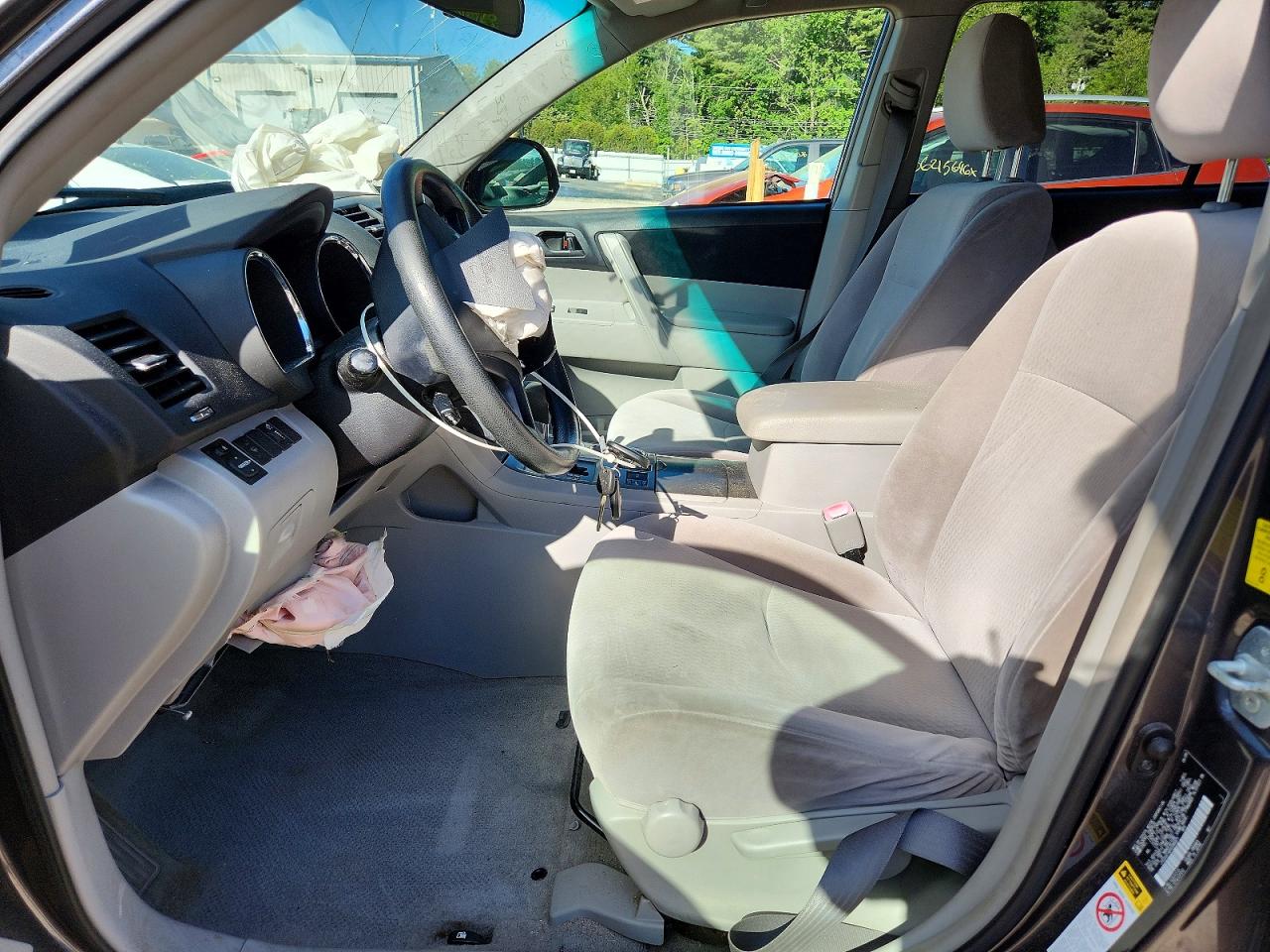 2009 Toyota Highlander Base Gray vin: JTEDS41A692085871