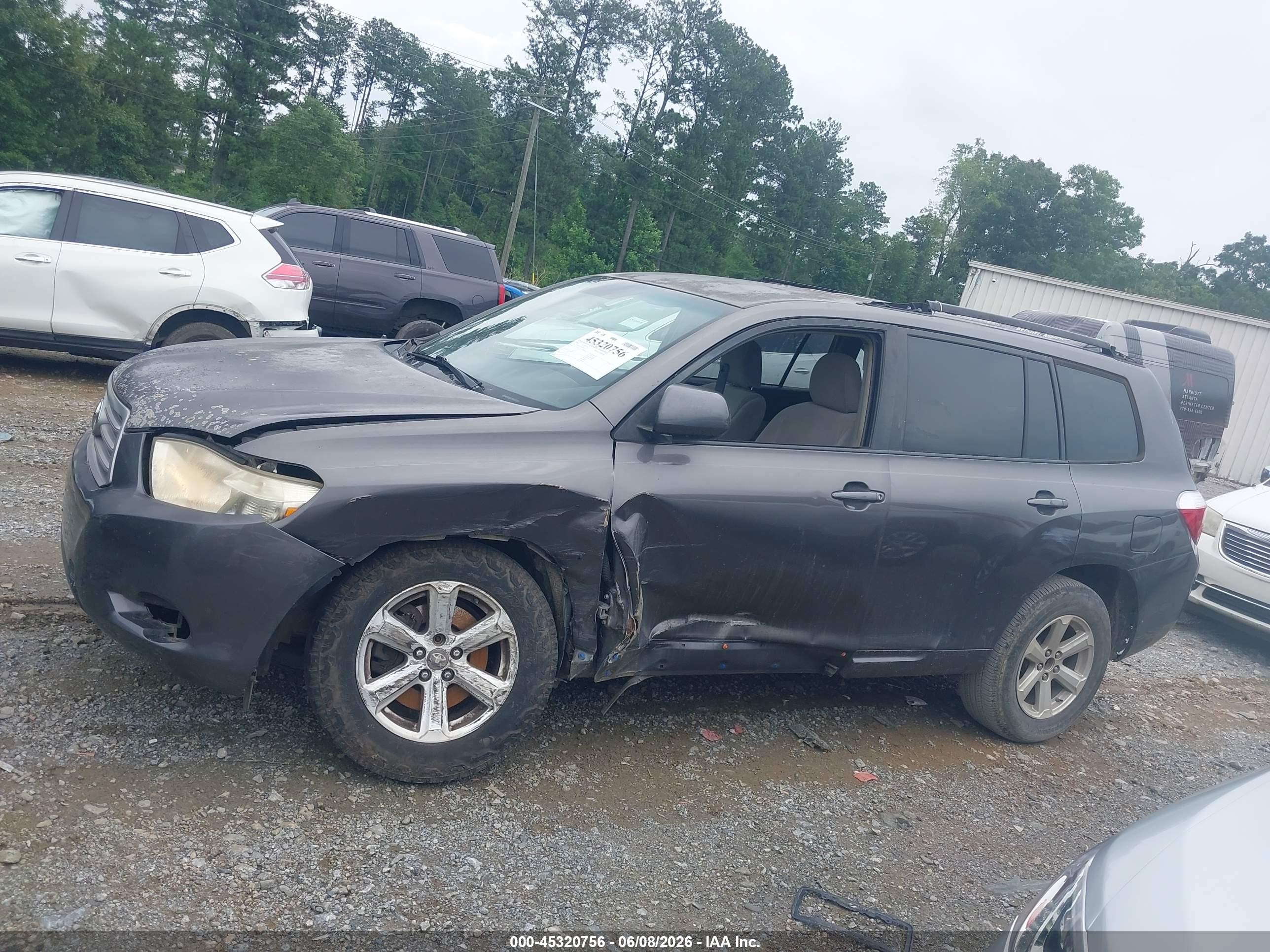 2008 Toyota Highlander   Серый vin: JTEDS41A782028884