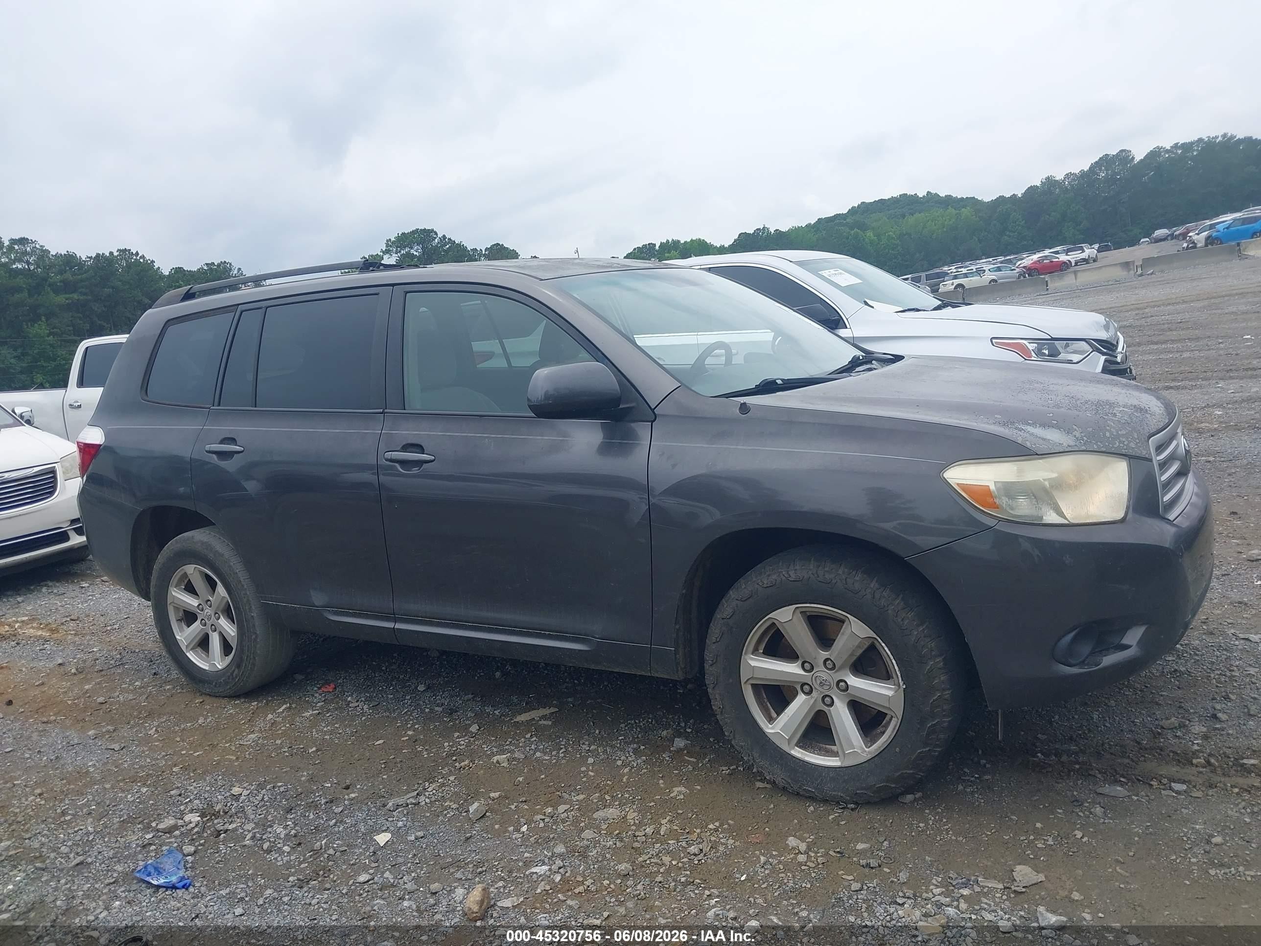 2008 Toyota Highlander   Серый vin: JTEDS41A782028884