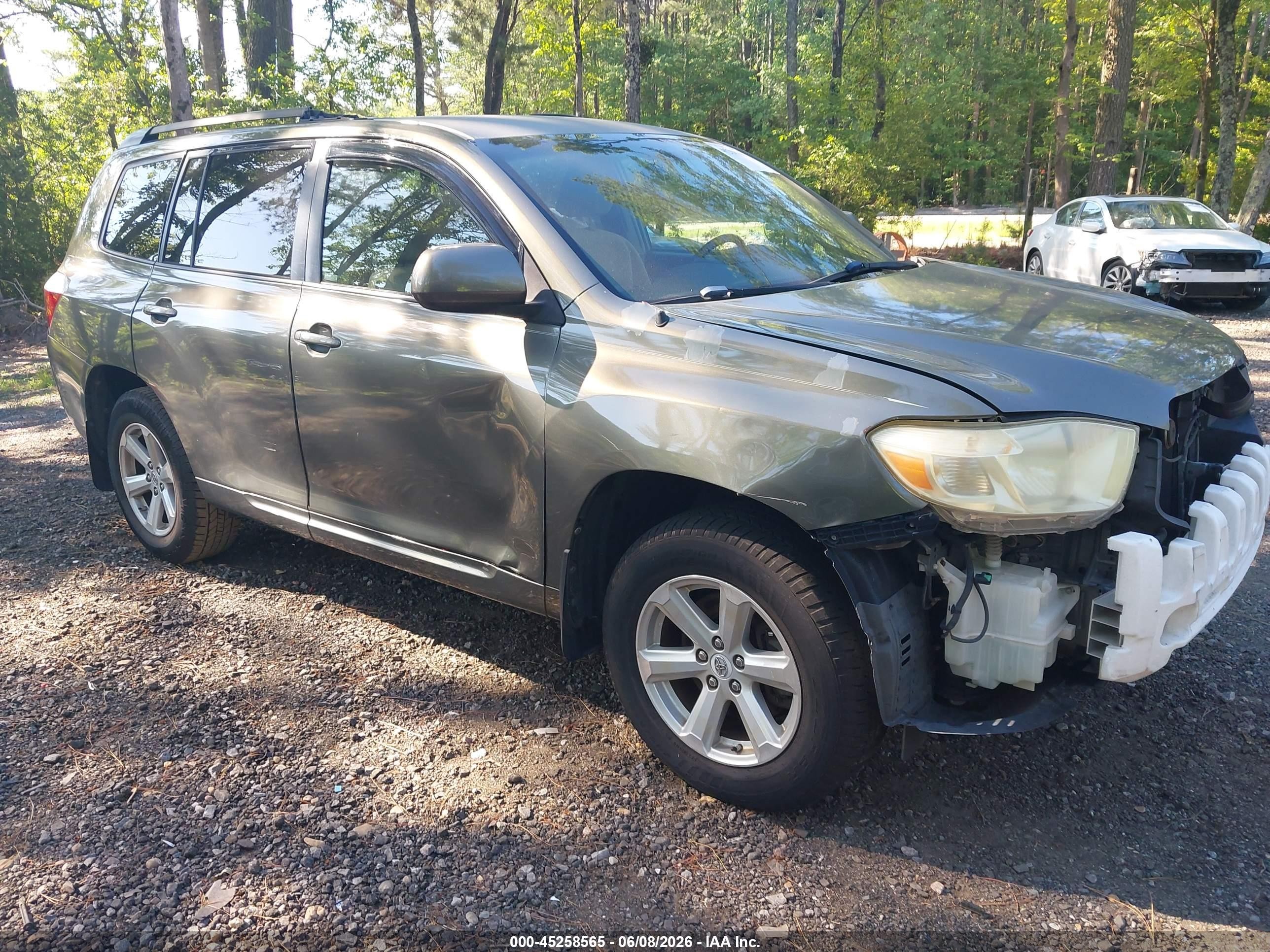 2009 Toyota Highlander   Gray vin: JTEDS41A792074149