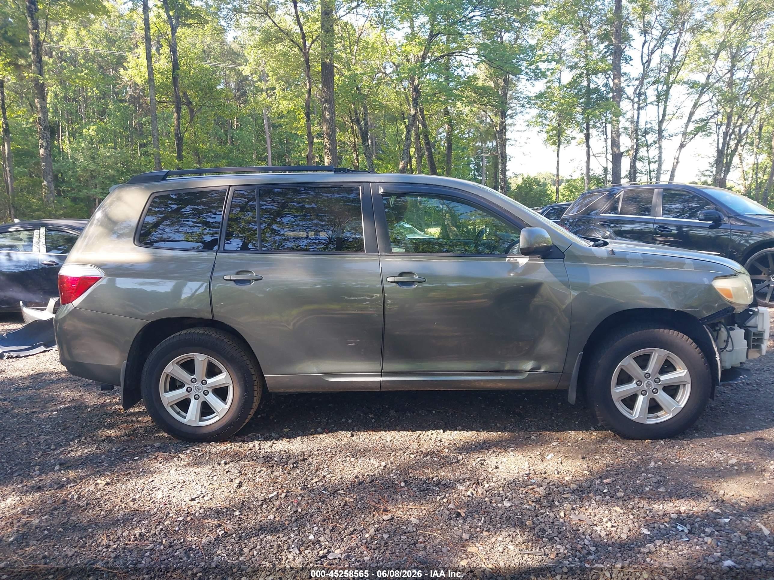 2009 Toyota Highlander   Gray vin: JTEDS41A792074149