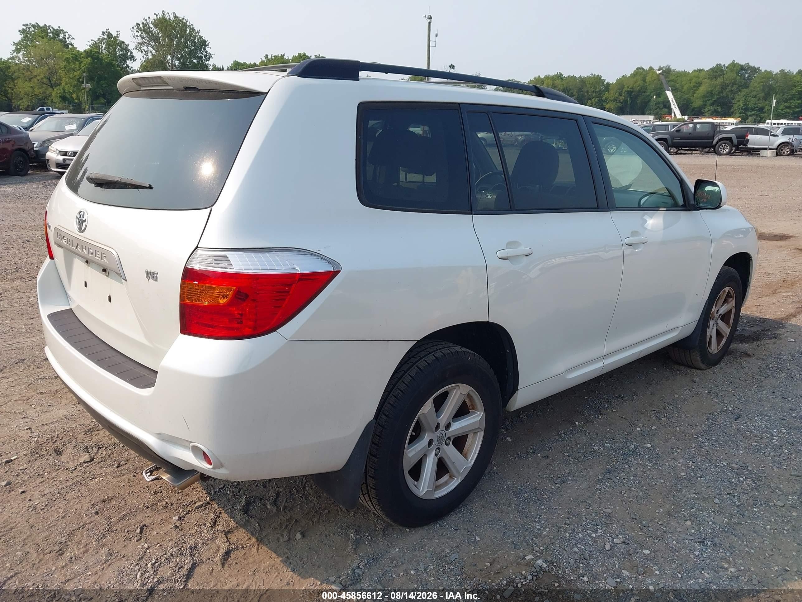 2008 Toyota Highlander   White vin: JTEDS41A882005727