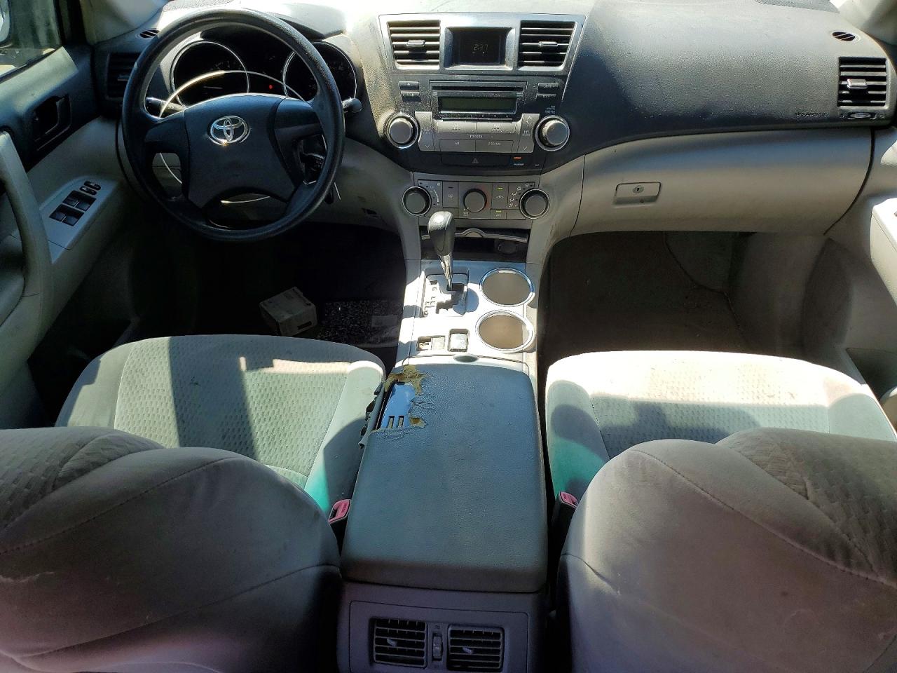 2008 Toyota Highlander Base Серый vin: JTEDS41A882007297