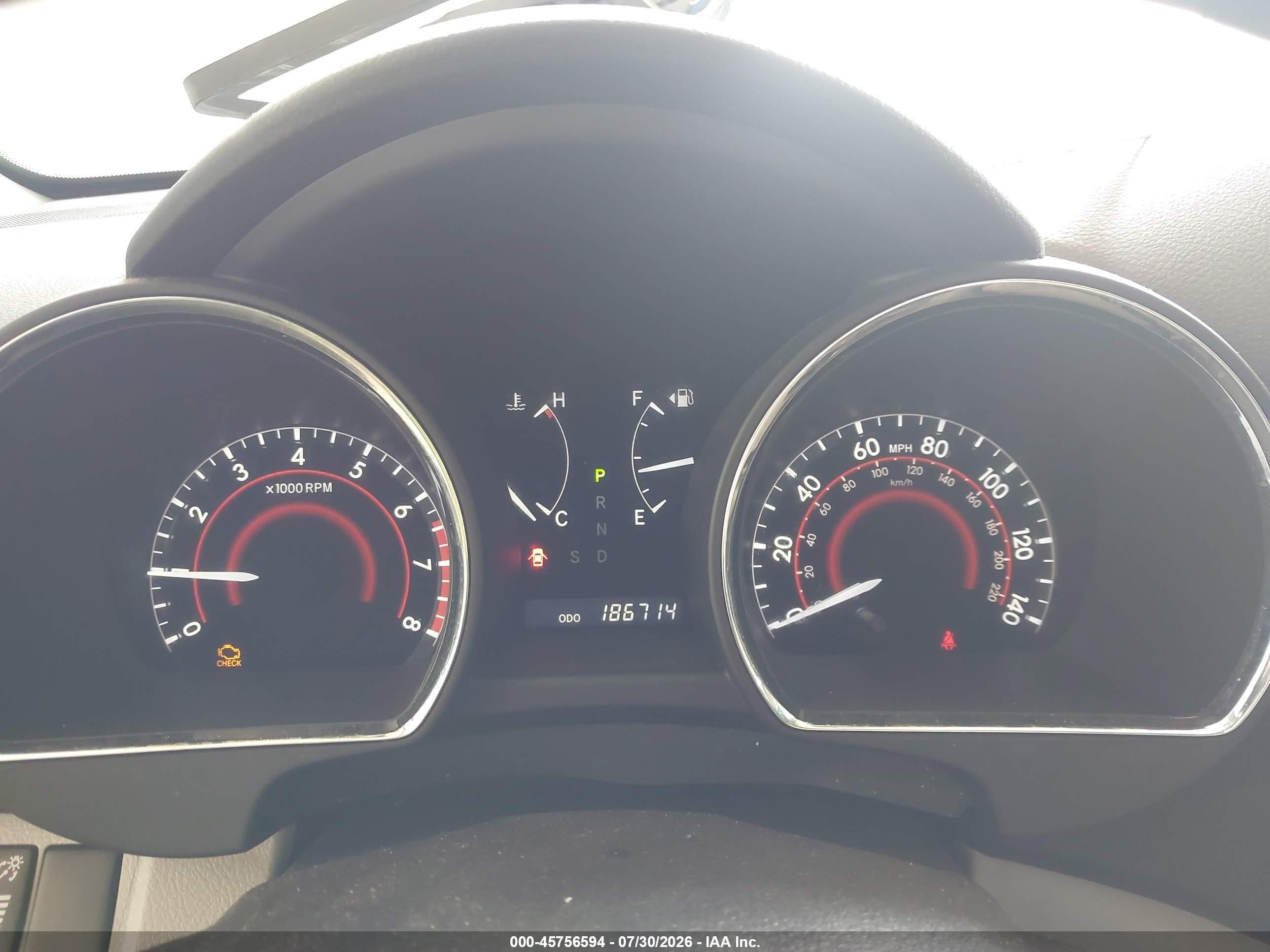 2008 Toyota Highlander   Silver vin: JTEDS41A882021779