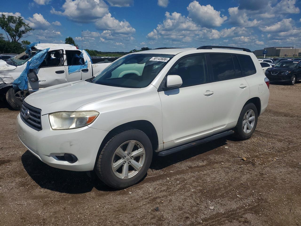 2008 Toyota Highlander Base Белый vin: JTEDS41A882033804